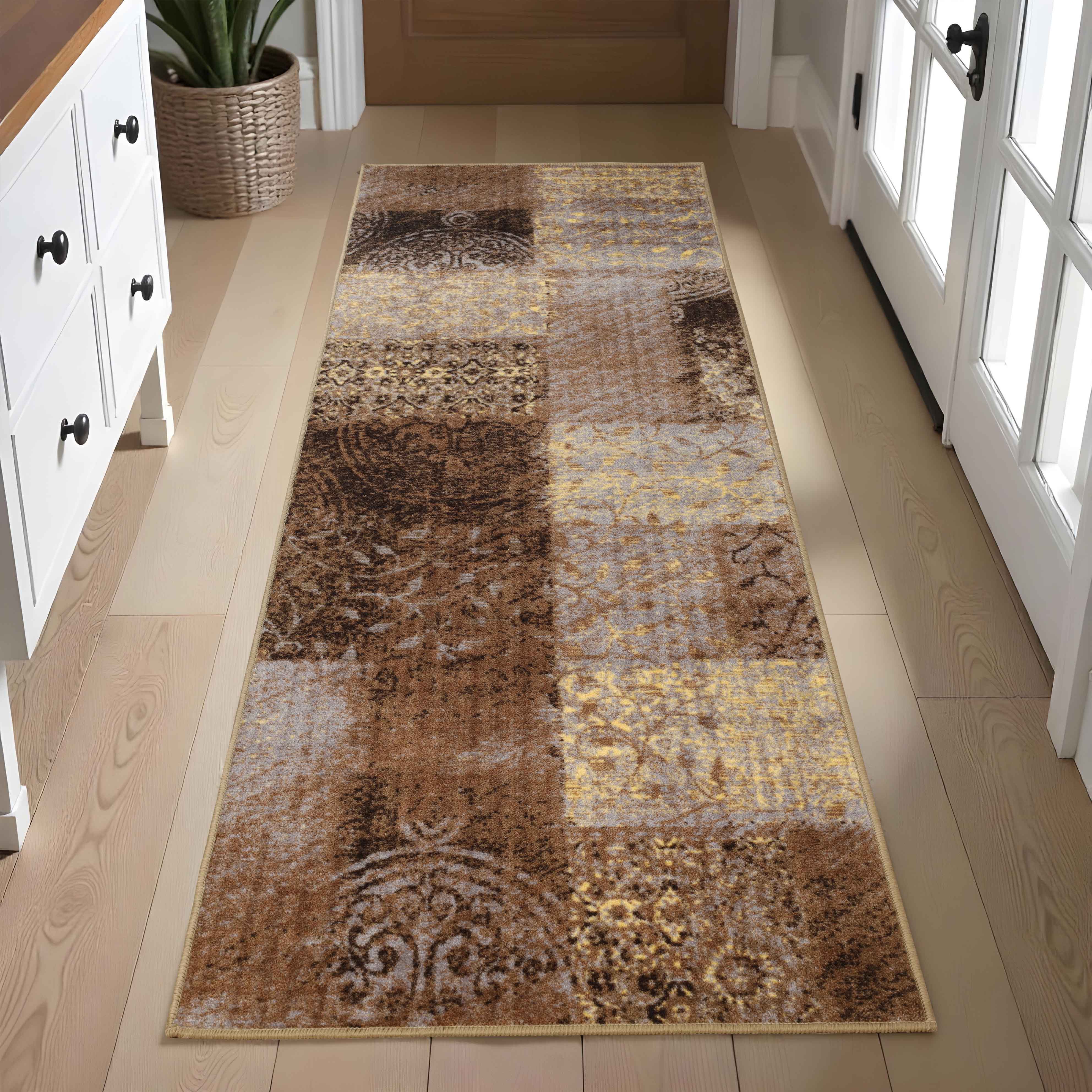 Hadley Damask Geometric Checkered Indoor Area Rug - Non-Slip Living Room Carpet, Bedroom Runner Rug for Home Decor (5'x8') - Perfect for Hallways, Entryways & Cozy Spaces