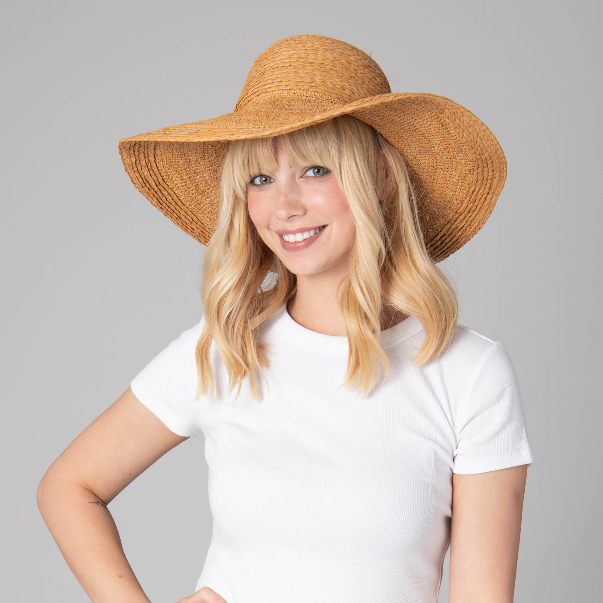 Elegant Raffia Braid Round Crown Sun Hat for Women - UV Protection Wide Brim Beach Hat for Summer Outdoor Activities, Travel, and Vacations