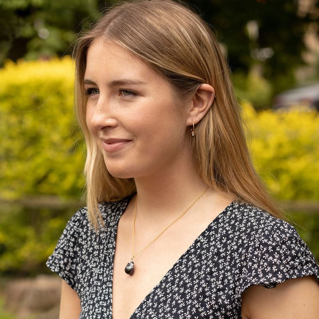 Elegant Baroque Pearl Necklace in Black with Silver Accents - Perfect for Weddings, Parties & Special Occasions