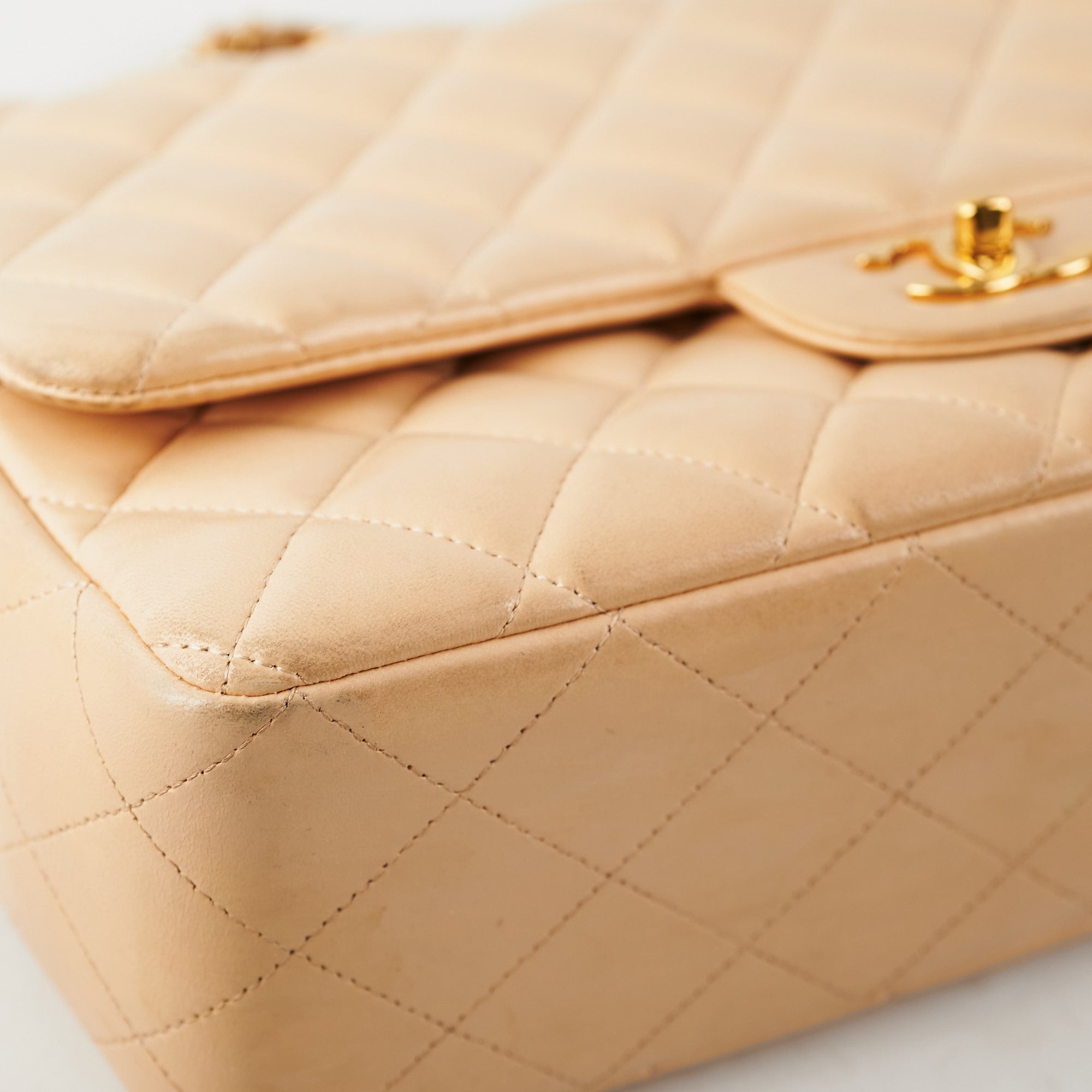 Chanel Single Flap Jumbo Lambskin Beige Leather Shoulder Bag - Luxury Designer Handbag for Women, Perfect for Work, Evening & Special Occasions