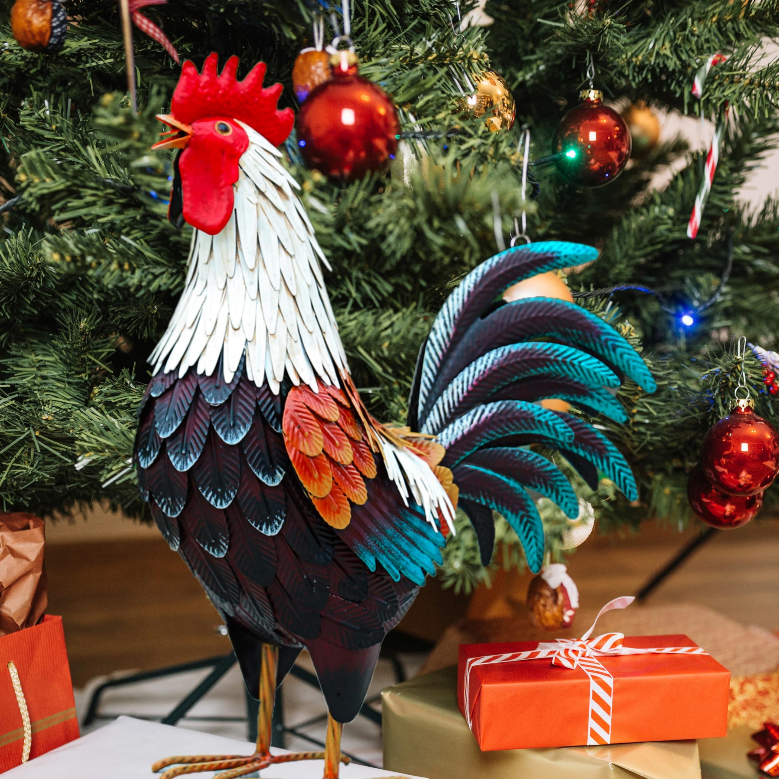 Vintage Metal Rooster Decor - Handcrafted Yard Chicken Statue for Outdoor Garden, Backyard, Patio & Kitchen Decorations | Perfect for Farmhouse, Rustic & Country Style Home Décor