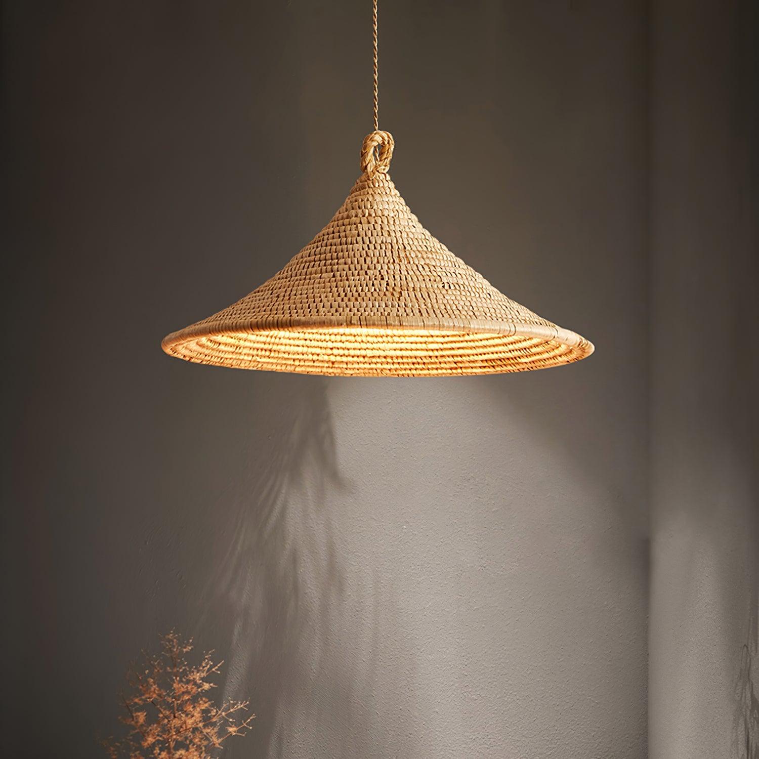 Yariah Pendant Lamp - Modern Handmade Glass Hanging Light Fixture for Dining Room, Kitchen Island & Bedroom Decor | Dimmable LED Lighting for Home & Office