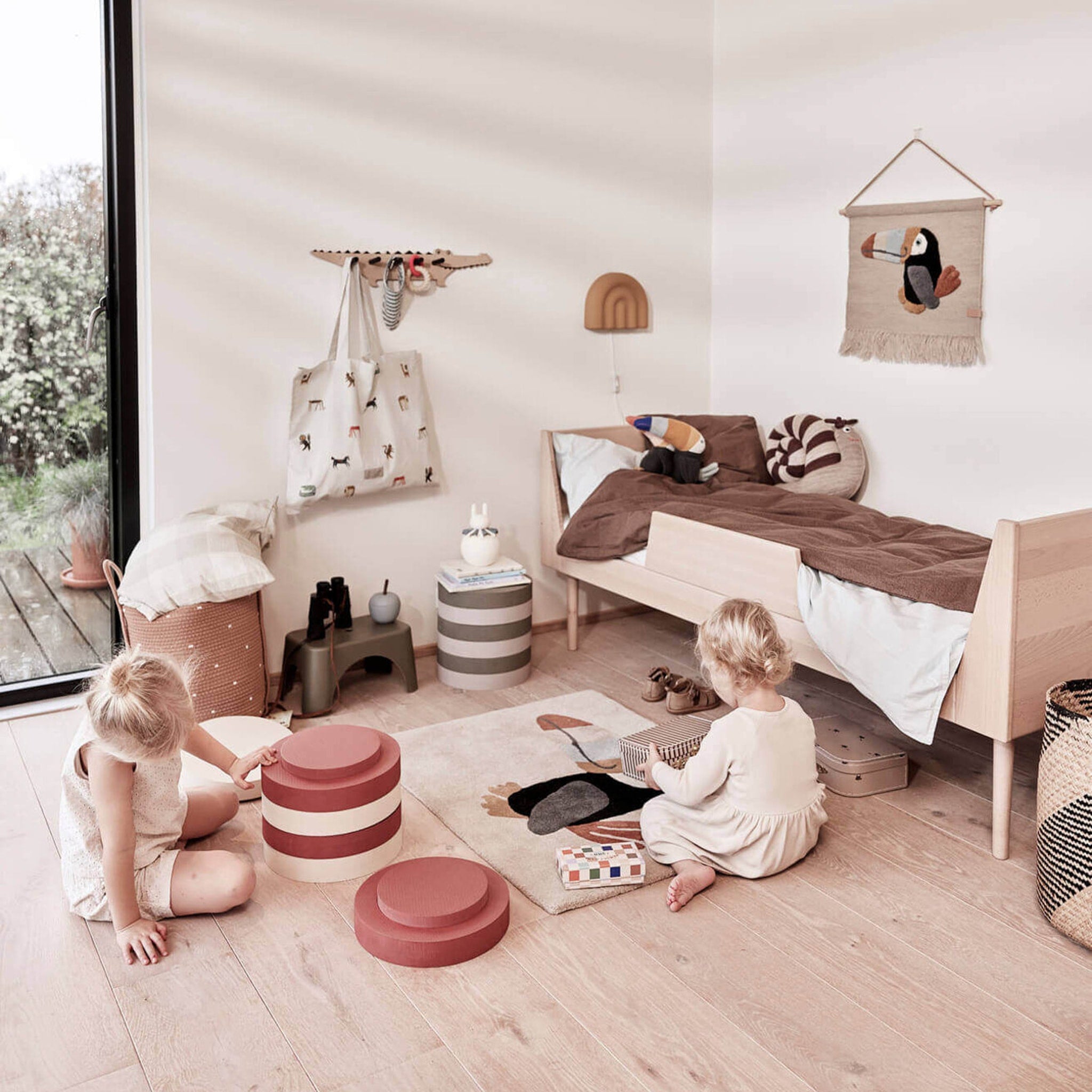 OYOY Iro Foam Stacking Stool - Vanilla & Nutmeg Color - Lightweight Modern Stool for Kids Room, Nursery, or Outdoor Play Area
