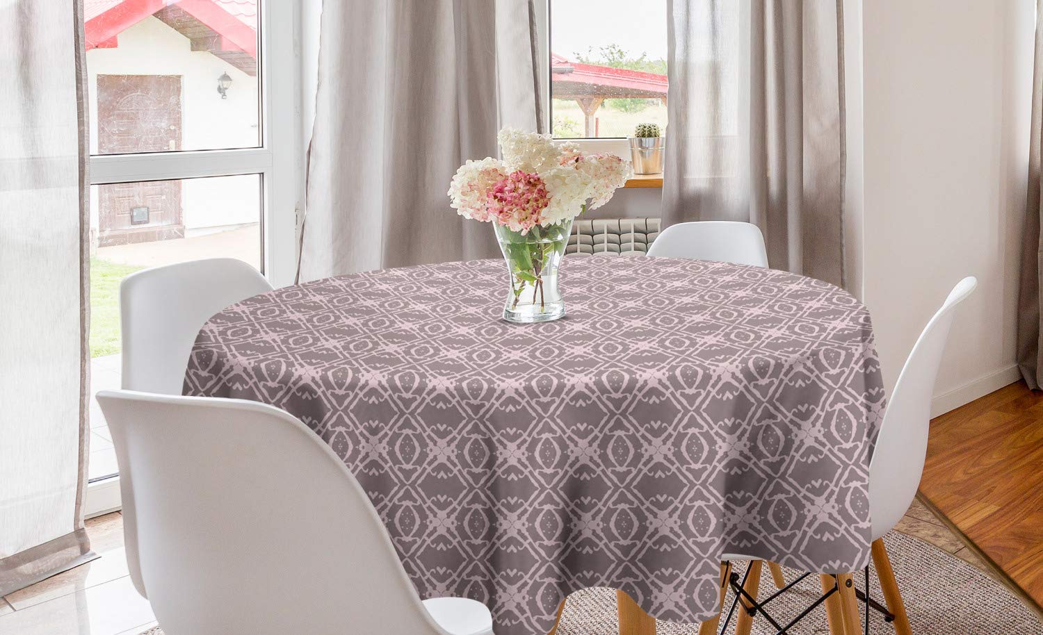 Ambesonne Vintage Floral Round Tablecloth - 60