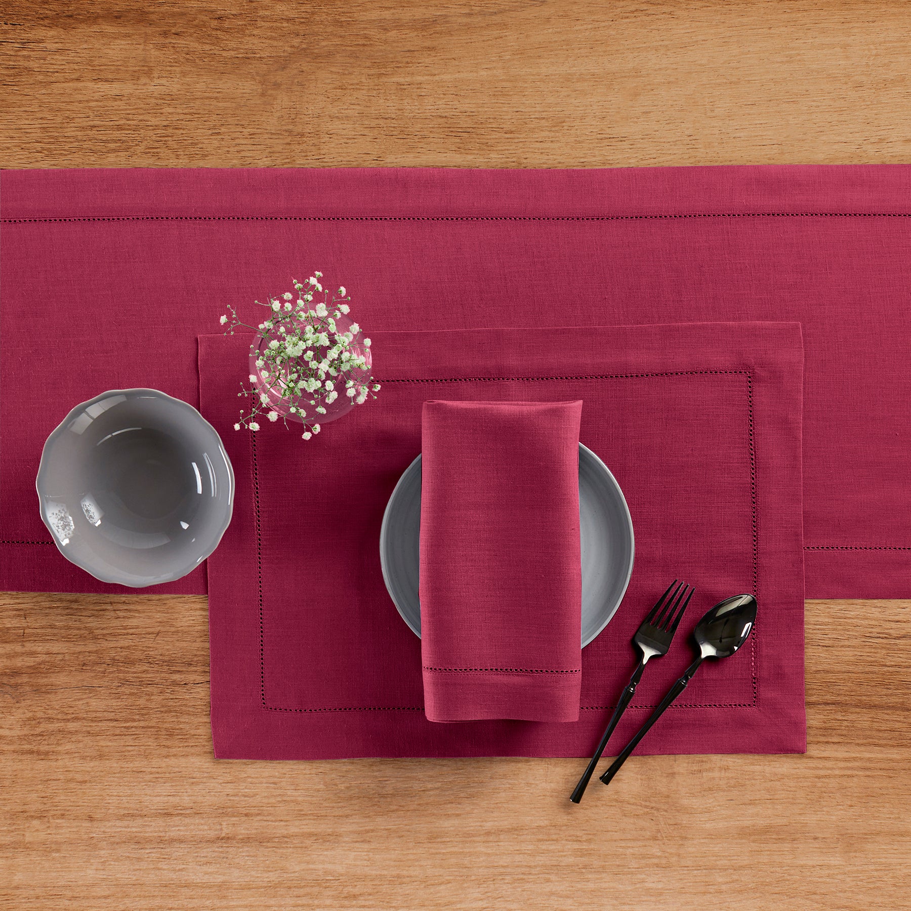 Elegant Classic Hemstitch Table Runner - Premium Linen Dining Table Decor for Weddings, Holidays & Home Decor