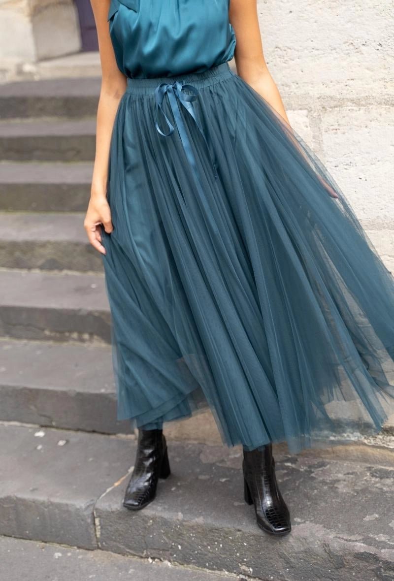 Aria Long Tulle Skirt - Elegant Flowy Maxi Skirt for Women | Perfect for Weddings, Parties & Special Occasions