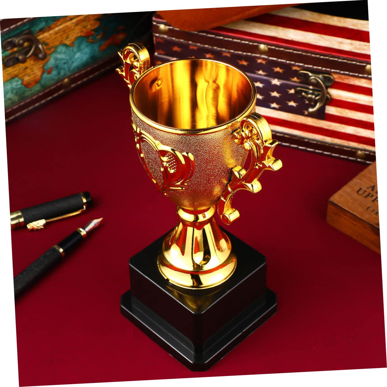 BESPORTBLE 6-Piece Kids Basketball Trophy Set - Reusable Plastic Sports Awards for Children's Competitions & Decor - Perfect for Birthday Parties, School Events, and Sports Day Celebrations
