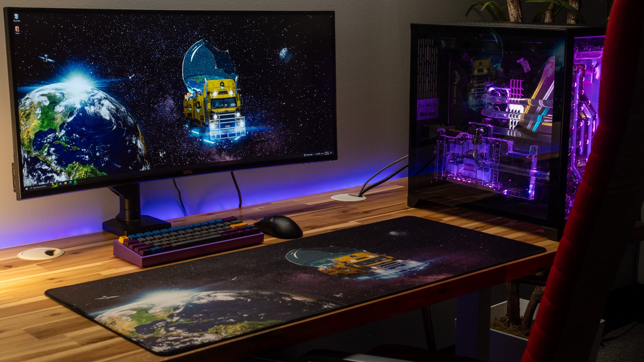 SciManDan Taking Out the Trash Limited Edition Gaming Mouse Pad - Content Creator Collaboration Desk Mat for PC & Console Gamers - Perfect for Gaming Setups, Workstations & Esports Tournaments