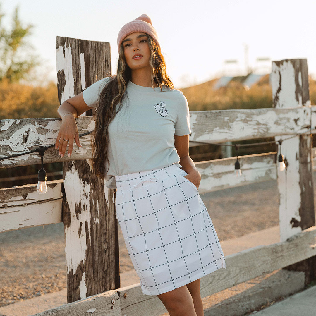 Basic Tee with Three Little Ghosts Print - Soft Cotton T-Shirt for Casual Wear, Halloween Party & Everyday Outfits
