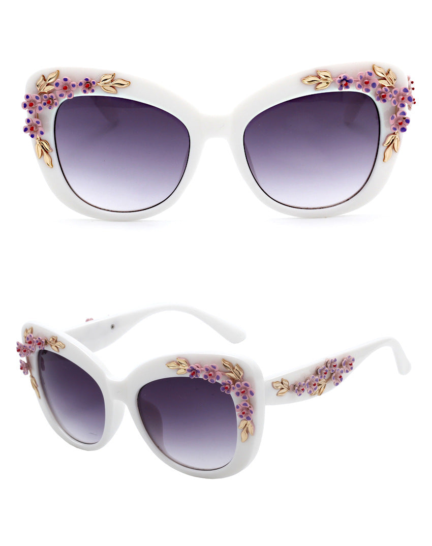 Stylish Women's Flower Sunglasses - UV Protection & Fashionable Design for Outdoor Activities & Beach Vacations
