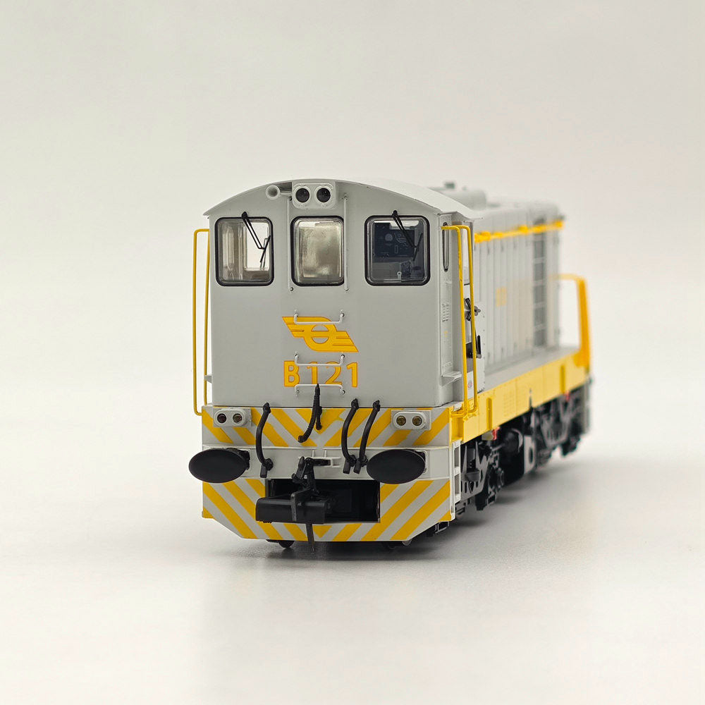 1:76 Scale Murphy Models MM0121 Class 121 Diesel Locomotive B121 in CIE Grey Livery - Irish Railways Collection Model Train for Display & Diorama Scenes