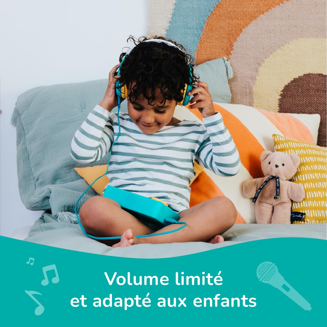 Lunii Travel Pack - Green My Fabulous Factory Storyteller Box with Octave Headphones - Interactive Audio Book for Kids with 24 Stories Included - Perfect for Road Trips & Bedtime Stories