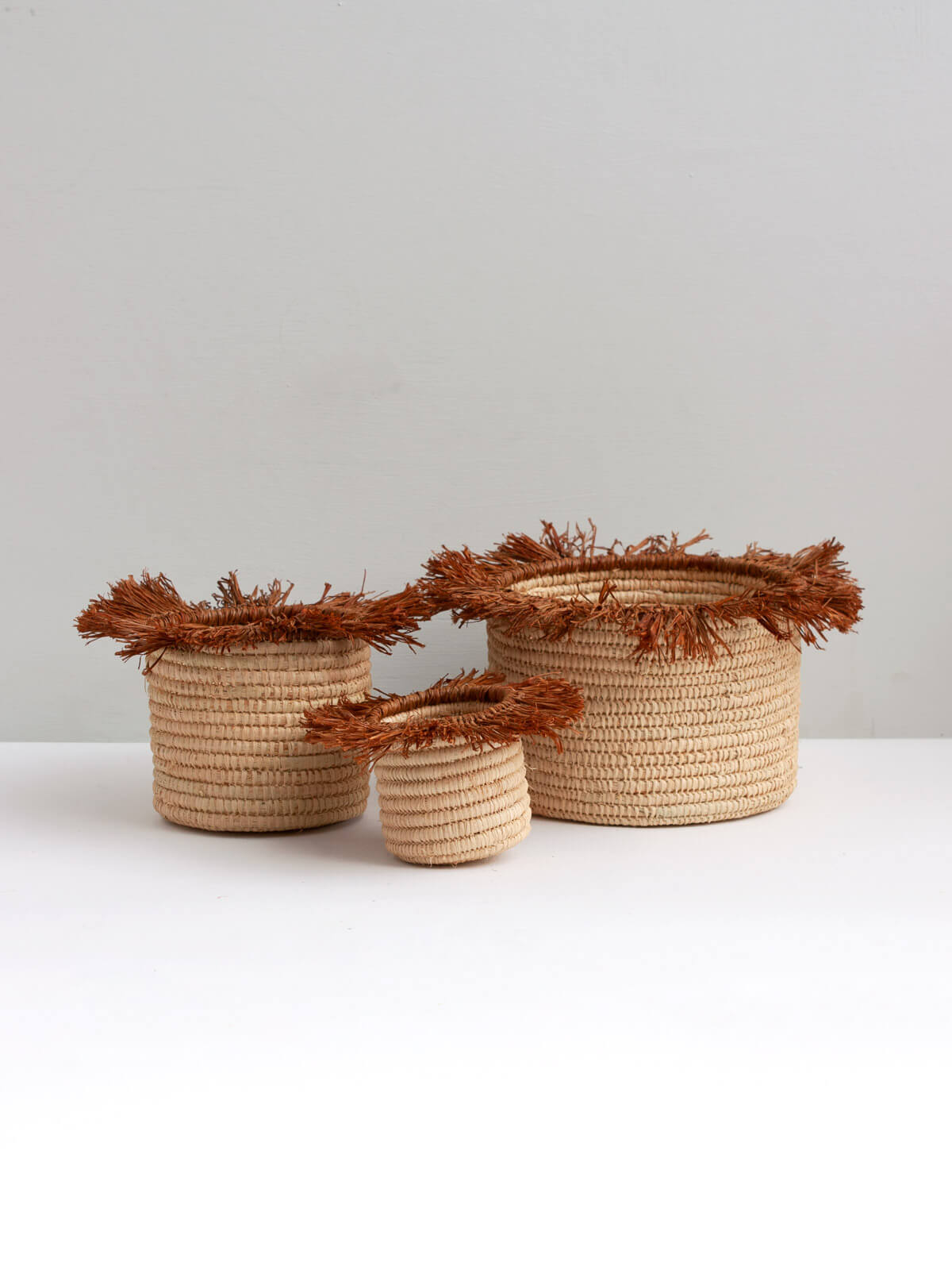 Raffia Tassel Storage Pots - Handwoven Tobacco Brown Decorative Baskets for Home Organization | Perfect for Bathroom, Bedroom, and Living Room Storage