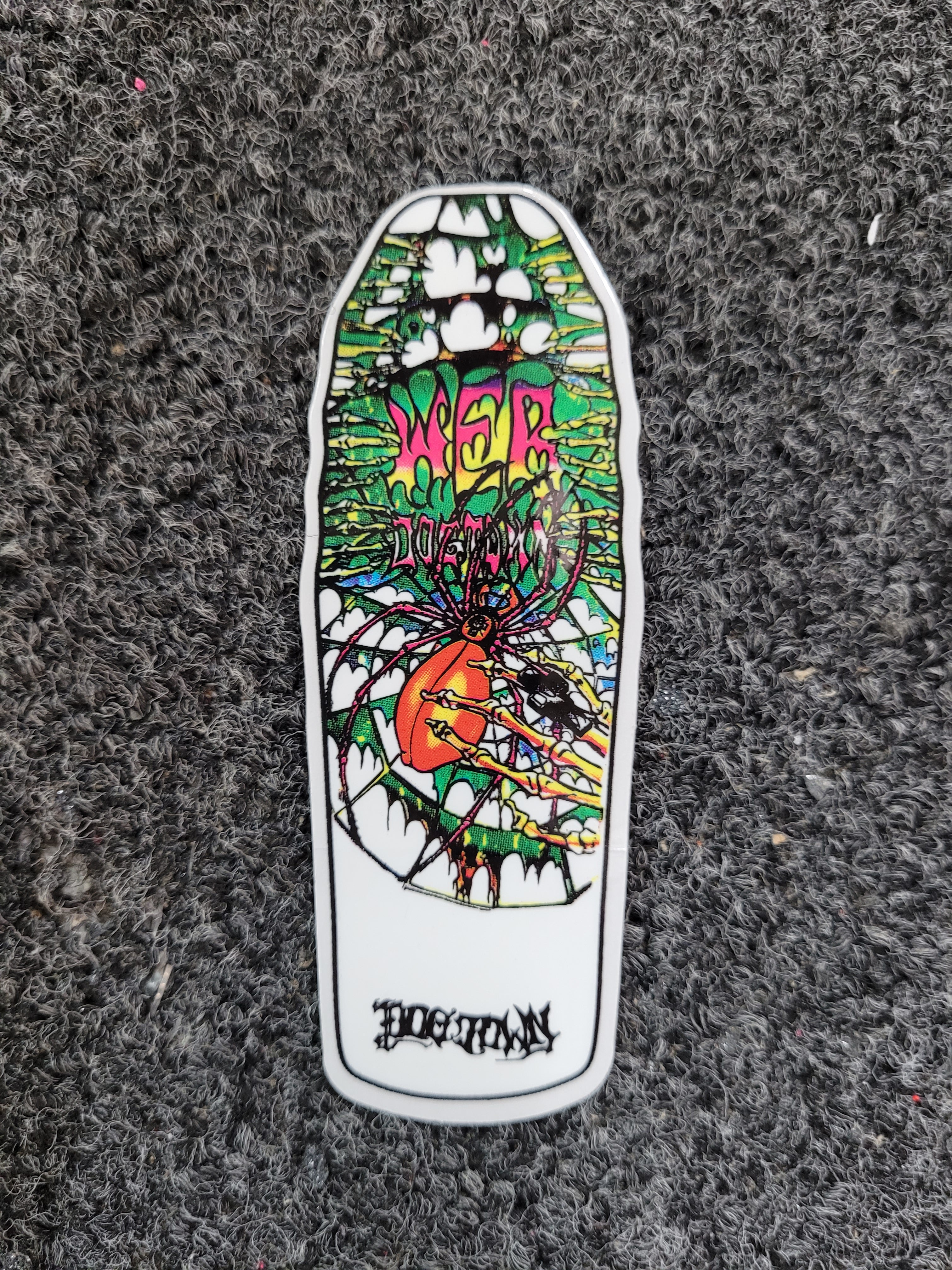 Dogtown WEB DECK STICKER 4.5