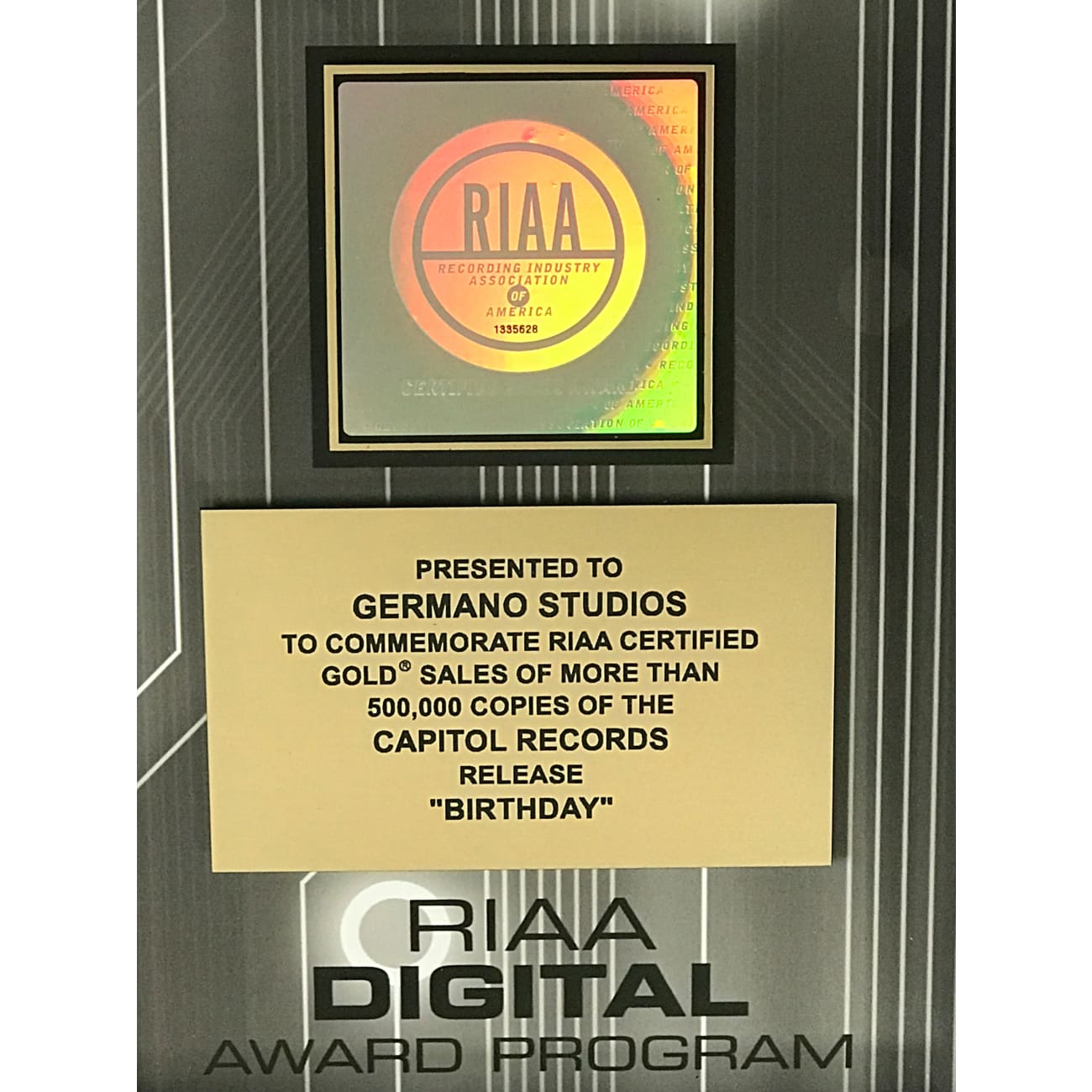 Katy Perry Birthday RIAA Digital Single Award - Perfect for Music Collectors, Fan Gifts & Home Decor