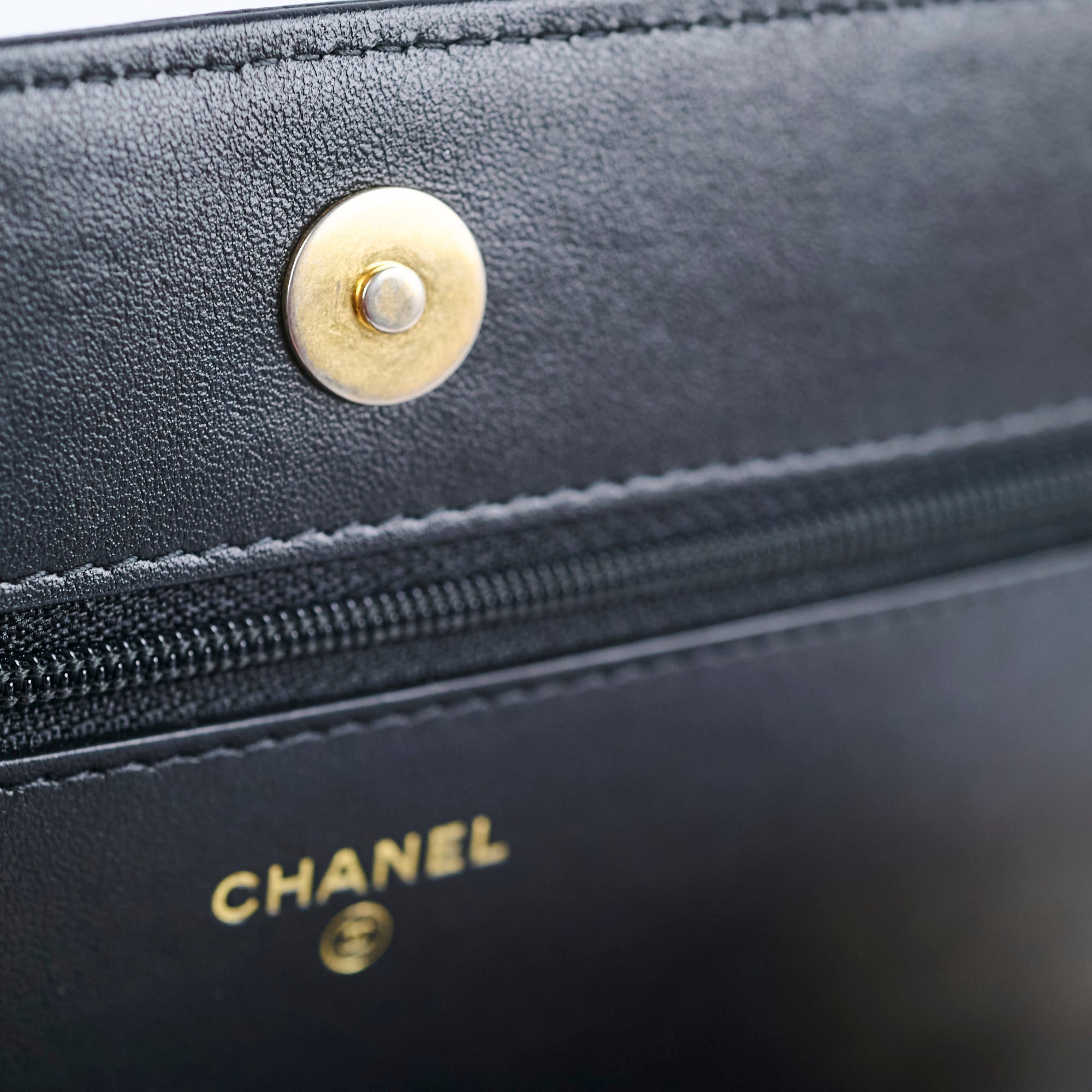Chanel Caviar Leather Boy Wallet on Chain WOC Black Crossbody Bag for Women | Luxury Designer Handbag for Evening Out & Special Occasions