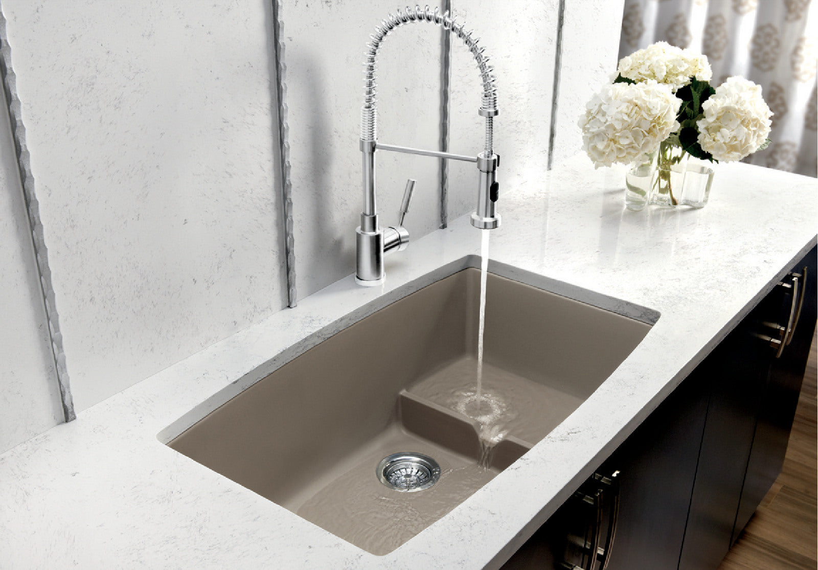 Blanco Performa Cascade Single Bowl SILGRANIT Kitchen Sink - Durable Stain-Resistant Undermount Sink for Modern Kitchens | Perfect for Food Prep, Dishwashing & Entertaining