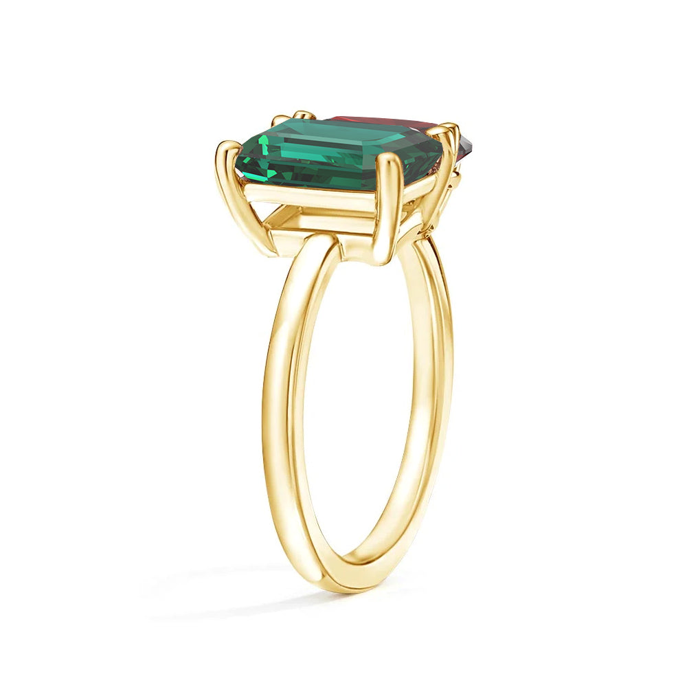 Toi et Moi Personalized Emerald Birthstone Ring - Custom Anniversary Jewelry for Couples, Women's Birthstone Engagement Ring - Perfect for Valentine's Day, Wedding Proposal & Romantic Gifts