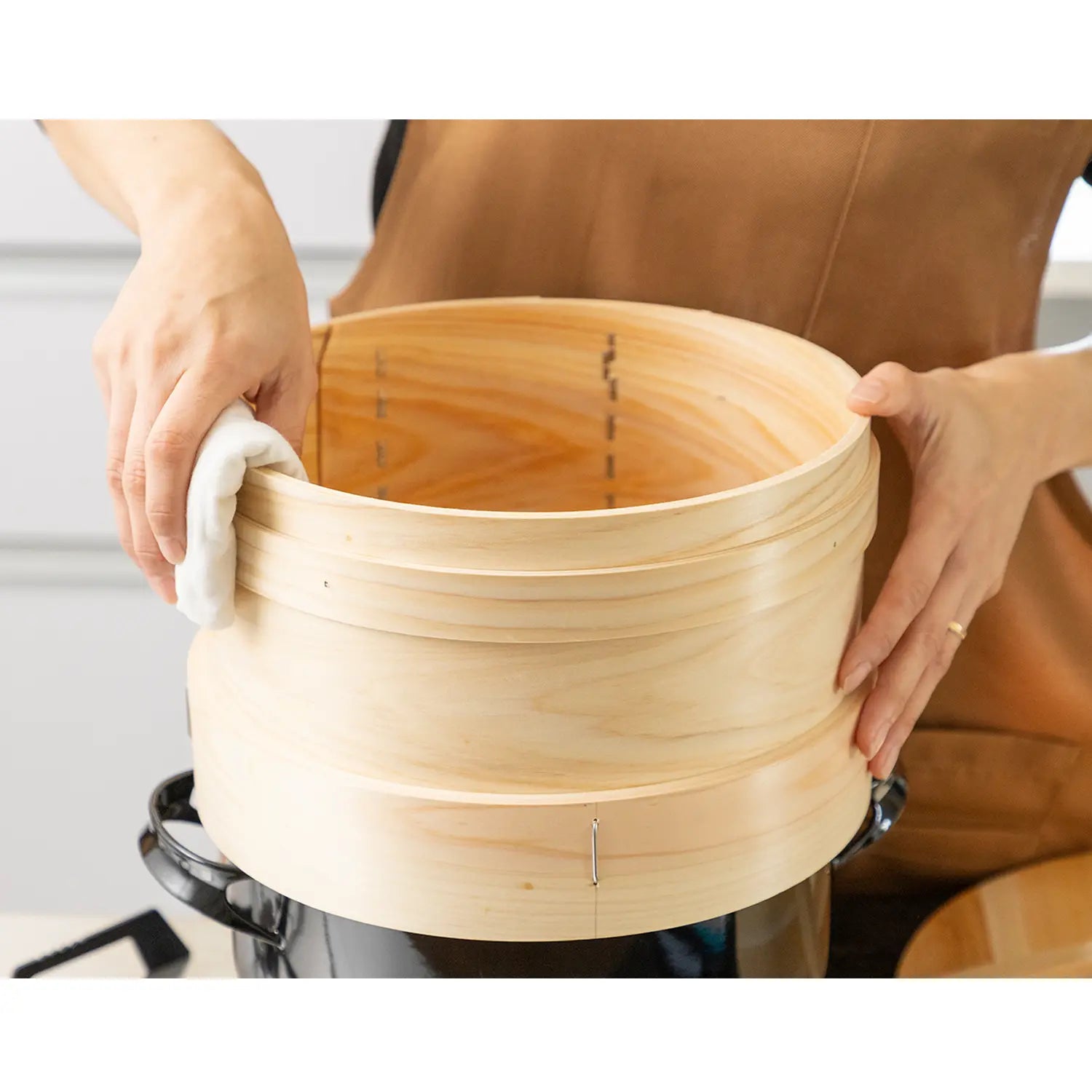 Premium EBM Hinoki Cypress Seiro Steamer Basket for Cooking - Japanese Wooden Bamboo Rice & Dumpling Steamer for Healthy Meals | Perfect for Asian Cuisine, Sushi & Dim Sum Preparation
