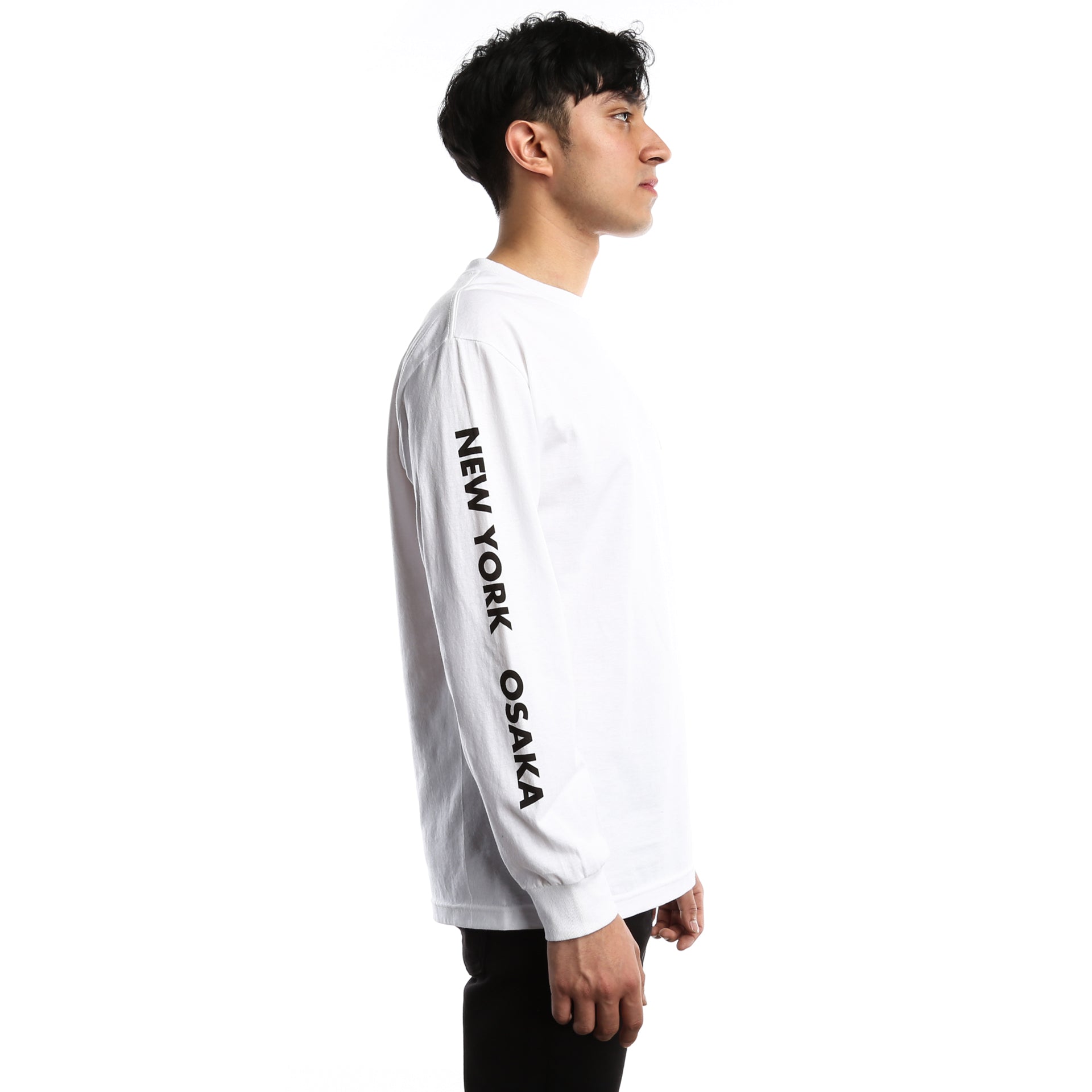 Huf International Block Long Sleeve T-Shirt for Men & Women - Classic White Cotton Tee - Streetwear Fashion - Perfect for Casual Wear, Skateboarding & Urban Lifestyle