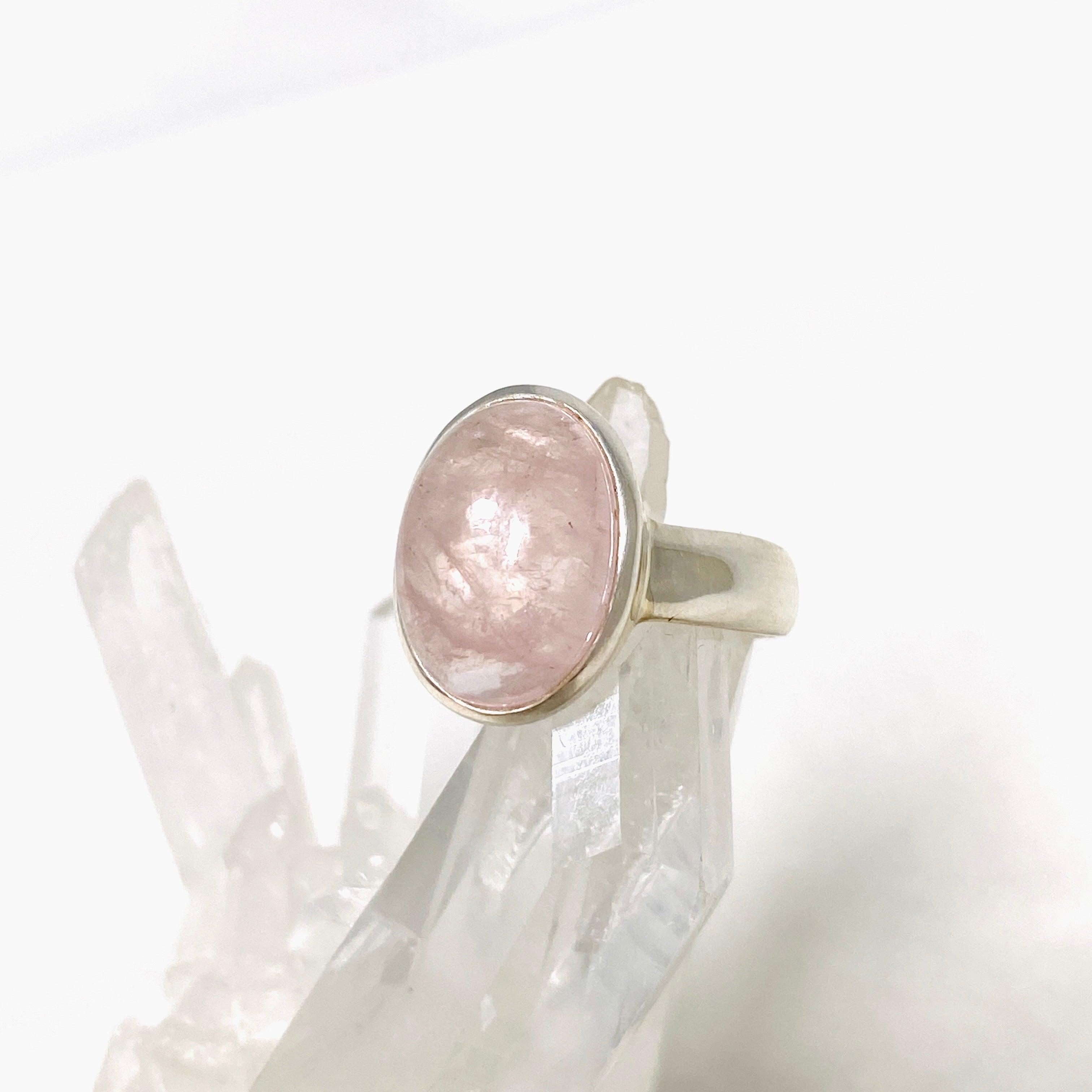 Morganite Oval Ring Size 7 - 14K Rose Gold Engagement Ring for Women, Dainty Stackable Wedding Band, Gift for Her - Perfect for Proposals, Anniversaries & Special Occasions