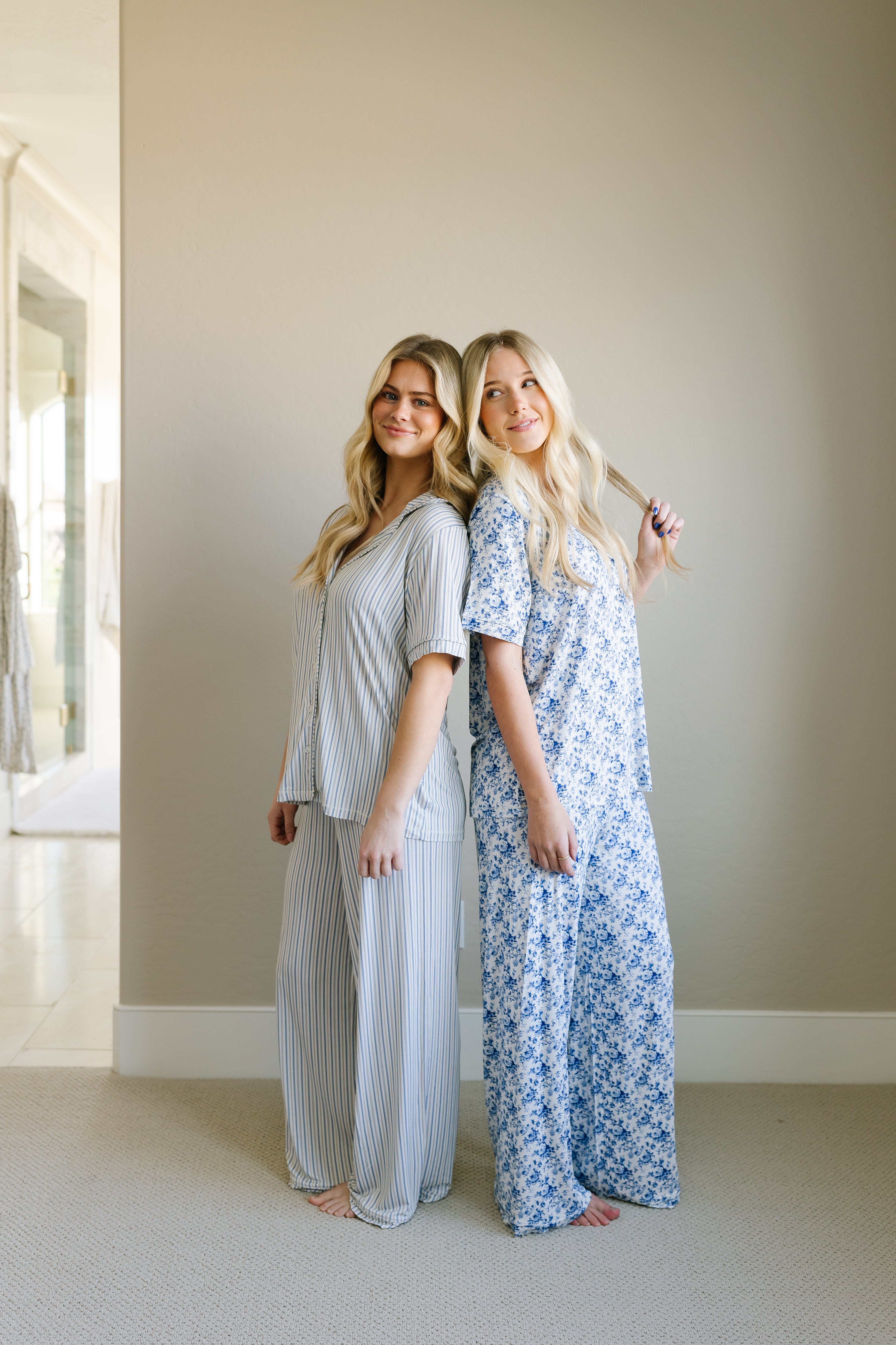 Stylish Beach House Pajama Set - Short Sleeve Sleepwear for Women | Perfect for Summer Nights, Vacation Getaways & Cozy Lounging