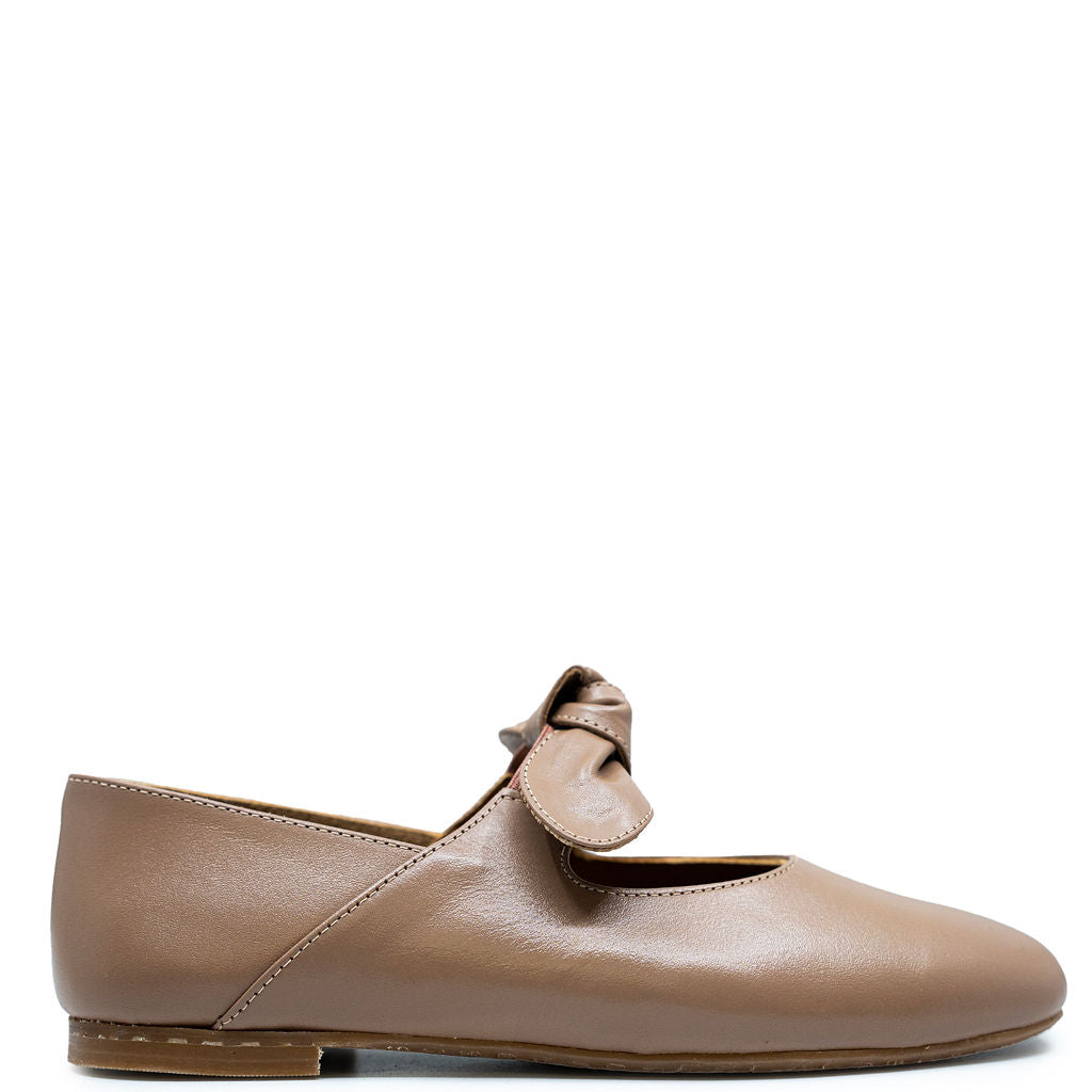Angulus Genuine Leather Bow Ballerina Flats for Women - Comfortable & Stylish Ballet Shoes for Casual Wear, Work, and Special Occasions