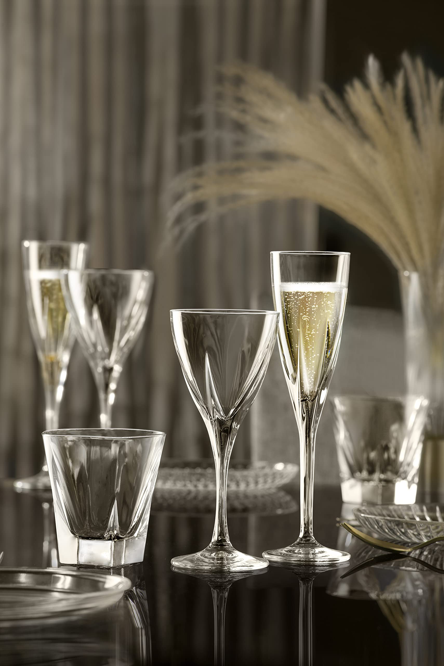 Premium Barksi Wine Glasses Set of 6 - 8.5 oz Crystal-Like Goblets for Red Wine, White Wine & Water - Elegant Stemmed Glassware Made in Europe - Perfect for Dinner Parties, Weddings & Home Entertaining