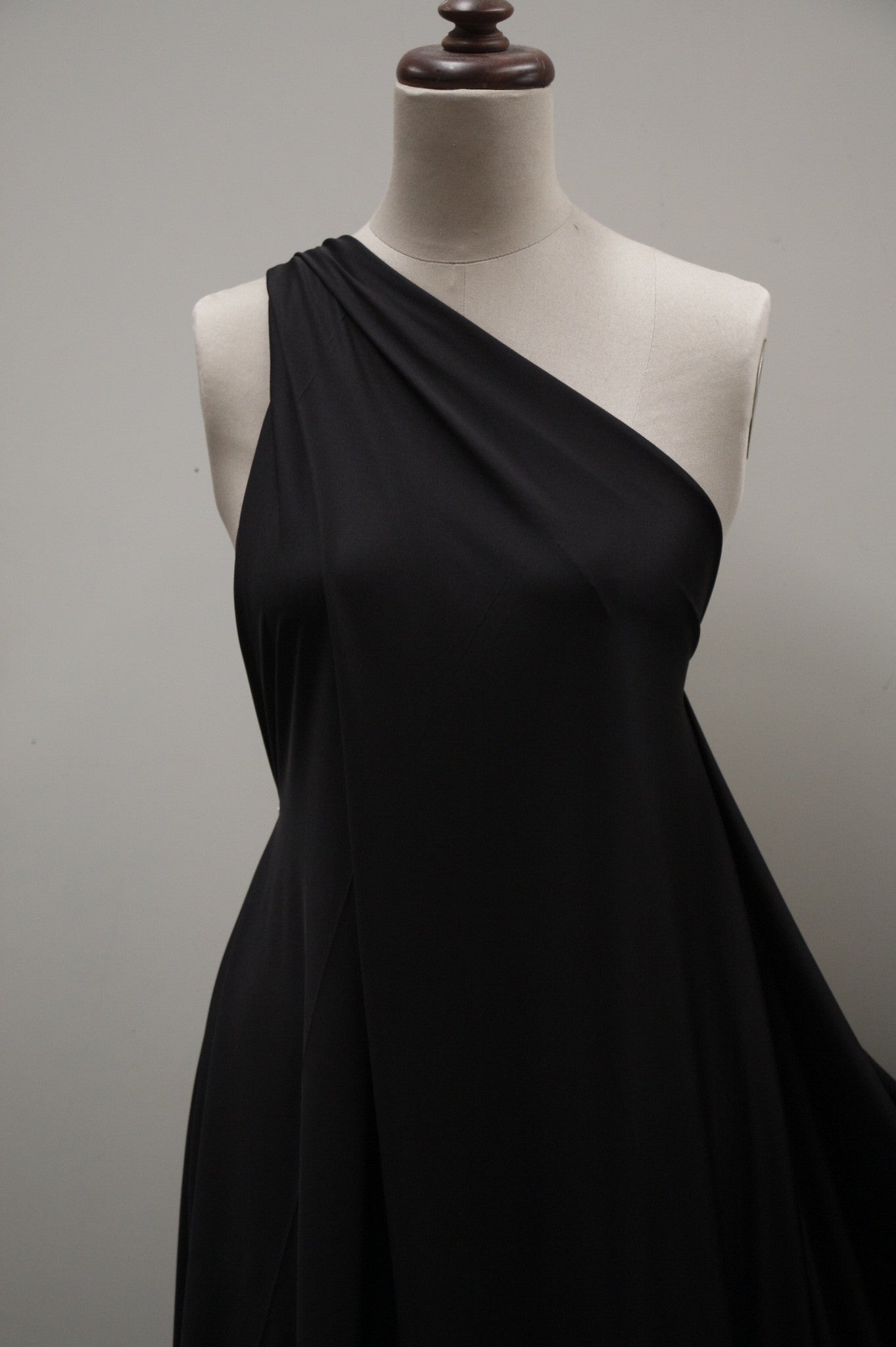 Black Lycra Shimmer Fabric - Stretchy Shiny Spandex Material for Dancewear, Costumes & Leggings - Perfect for Yoga, Performance Outfits & Fashion Designs