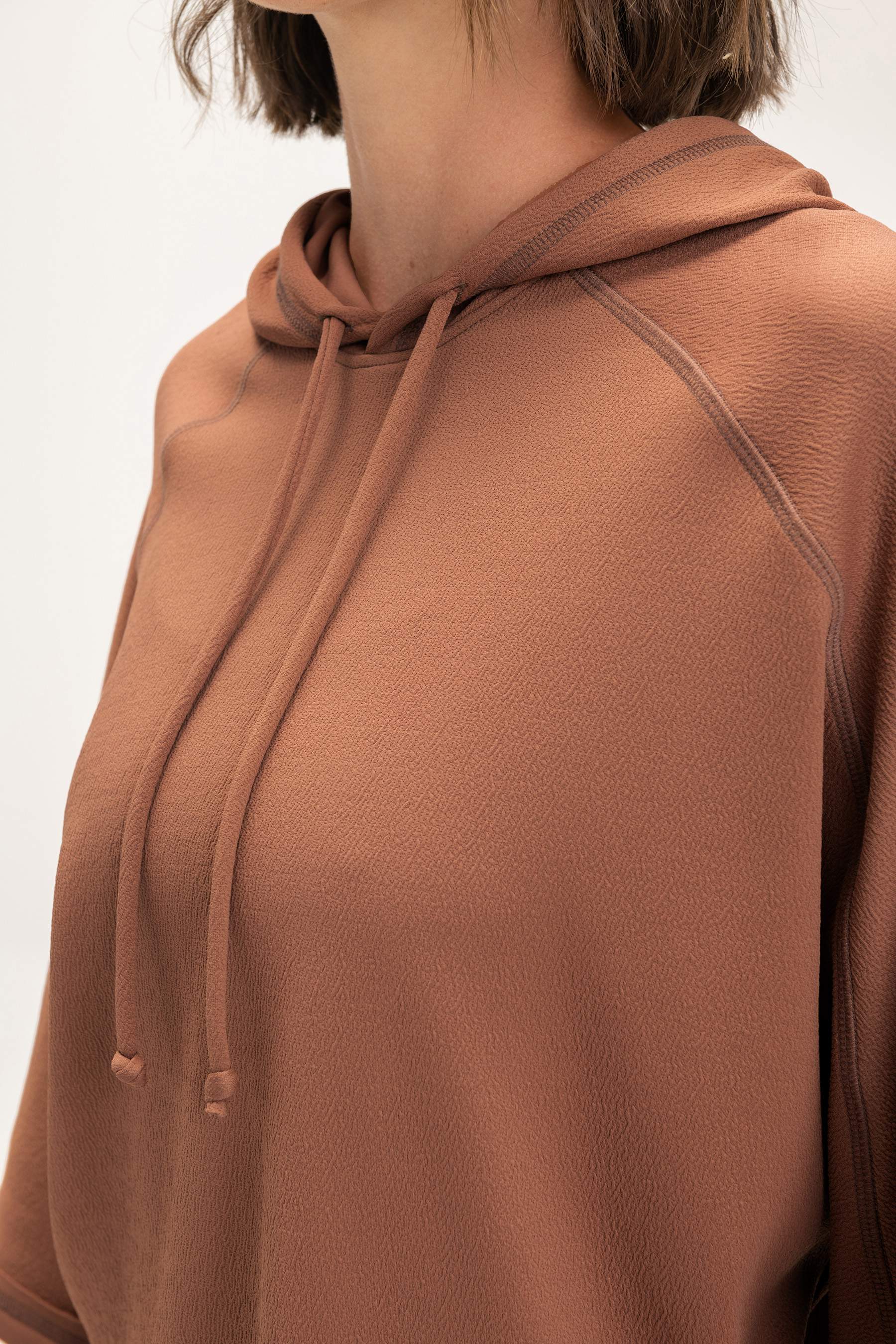 Jacquard Street Maxi Sweatshirt - Stylish Oversized Pullover for Women | Perfect for Casual Wear, Street Fashion & Layering Outfits