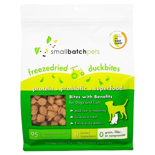 Premium Freeze-Dried Duck Bites for Dogs & Cats - Grain-Free, Smallbatch Treats - Perfect for Training, Rewards & Snacking