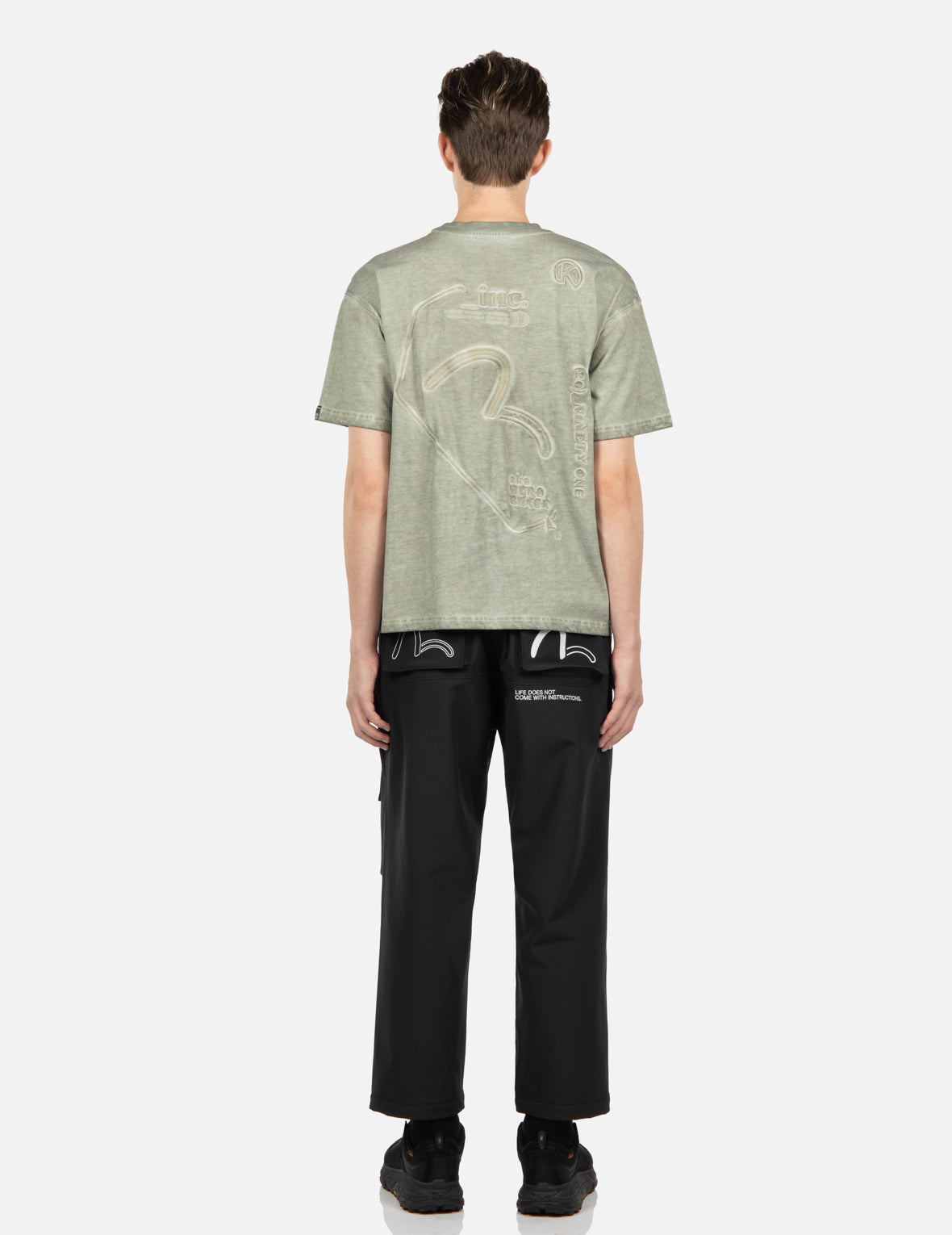 Stylish Seagull Embroidered Patch Pants for Men & Women - Trendy Streetwear Fashion for Casual Outings & Beach Vacations