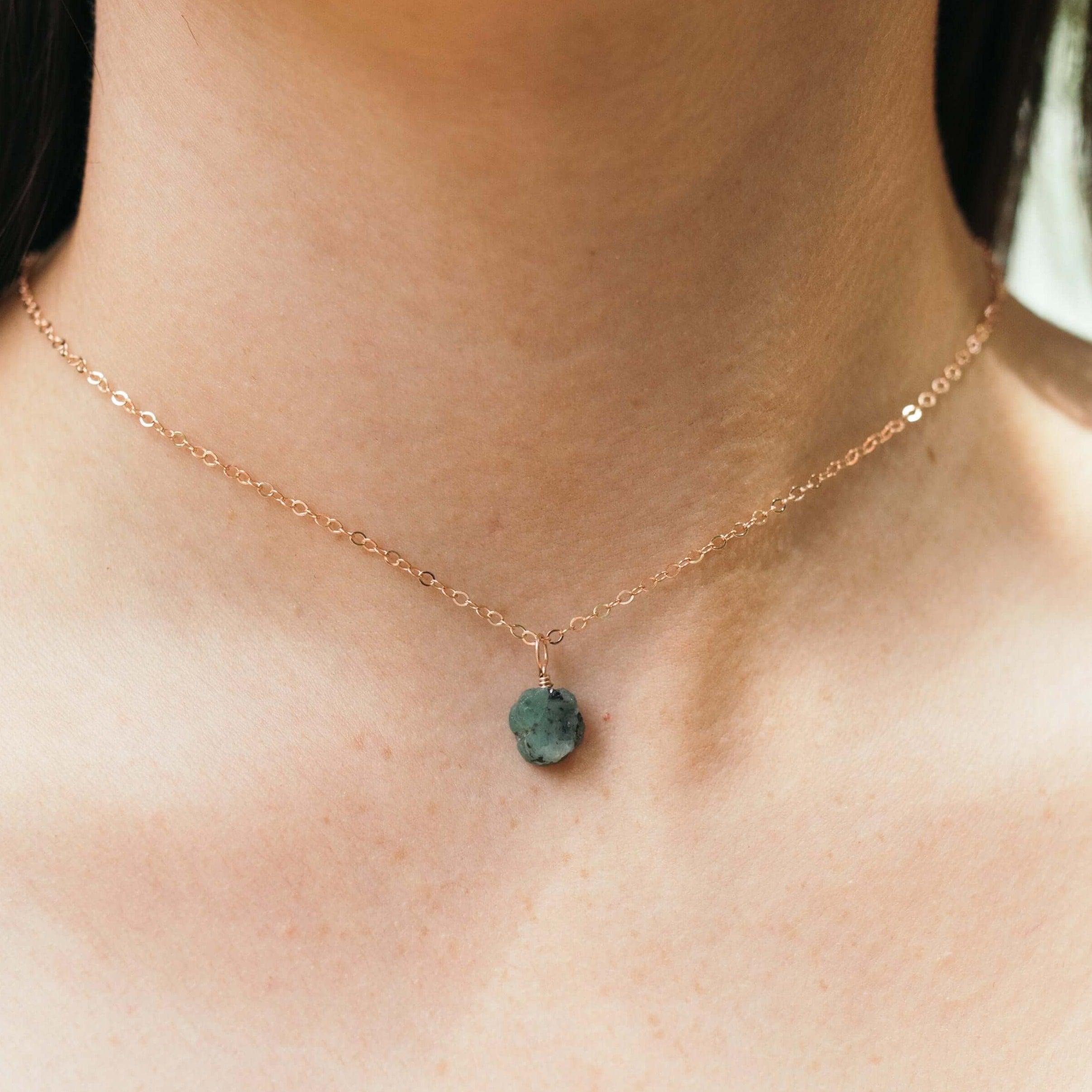 Natural Tiny Rough Emerald Gemstone Pendant Choker Necklace - Handmade Boho Jewelry for Women, Perfect for Everyday Wear & Special Occasions