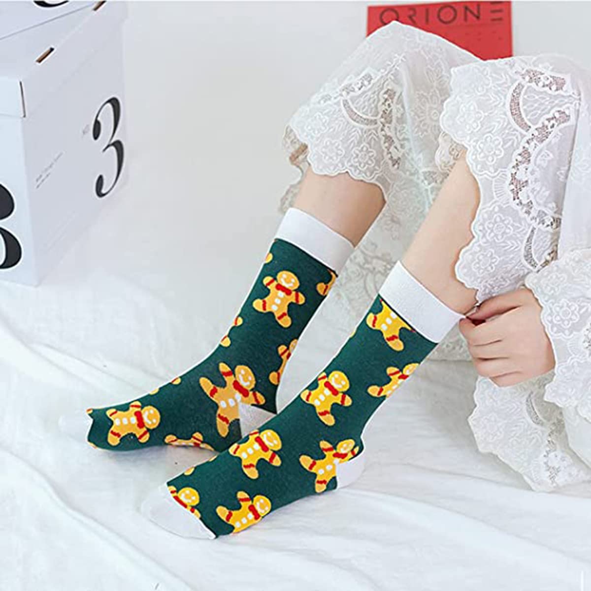GuaziV Women's Colorful Cute Crew Socks - Soft Cotton Funny Novelty Socks for Women - Perfect Gift for Her, Casual Wear, Office, Gym & Everyday Comfort