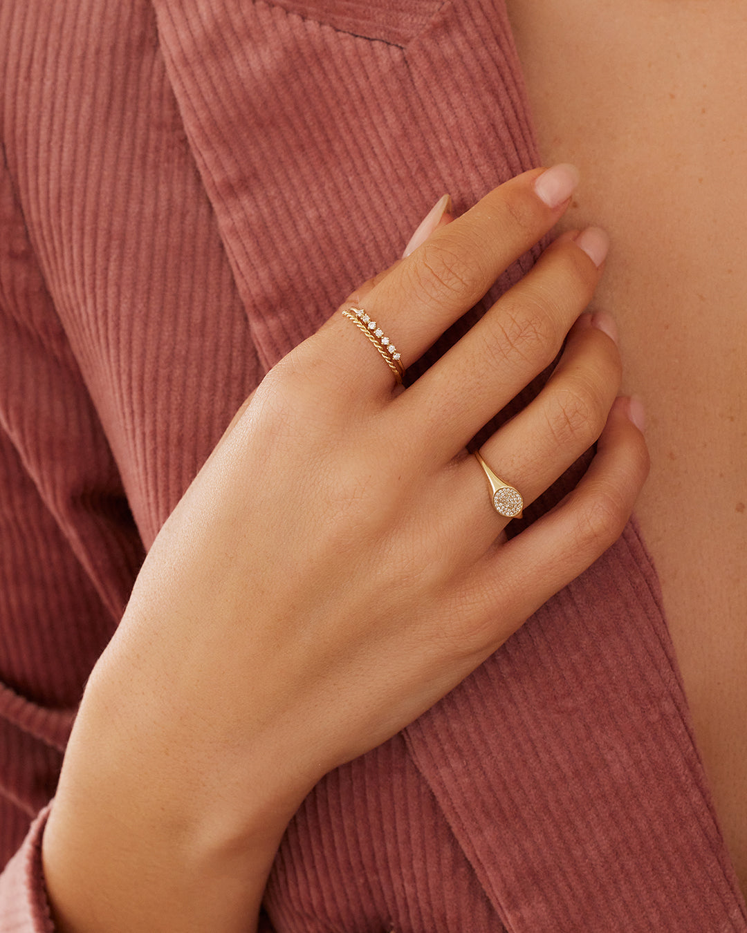 Exquisite Diamond Pavé Signet Ring for Men & Women - 14K Gold or Sterling Silver - Elegant Personalized Jewelry Gift for Weddings, Anniversaries & Special Occasions