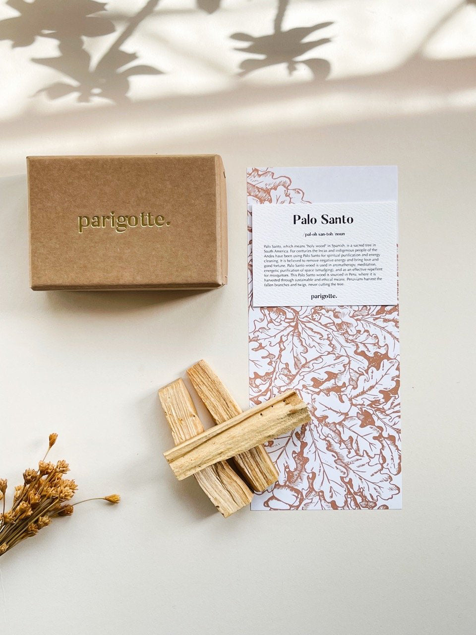 Parigotte Palo Santo Box - 7 Natural Incense Sticks for Meditation, Yoga & Aromatherapy | Spiritual Cleansing & Relaxation