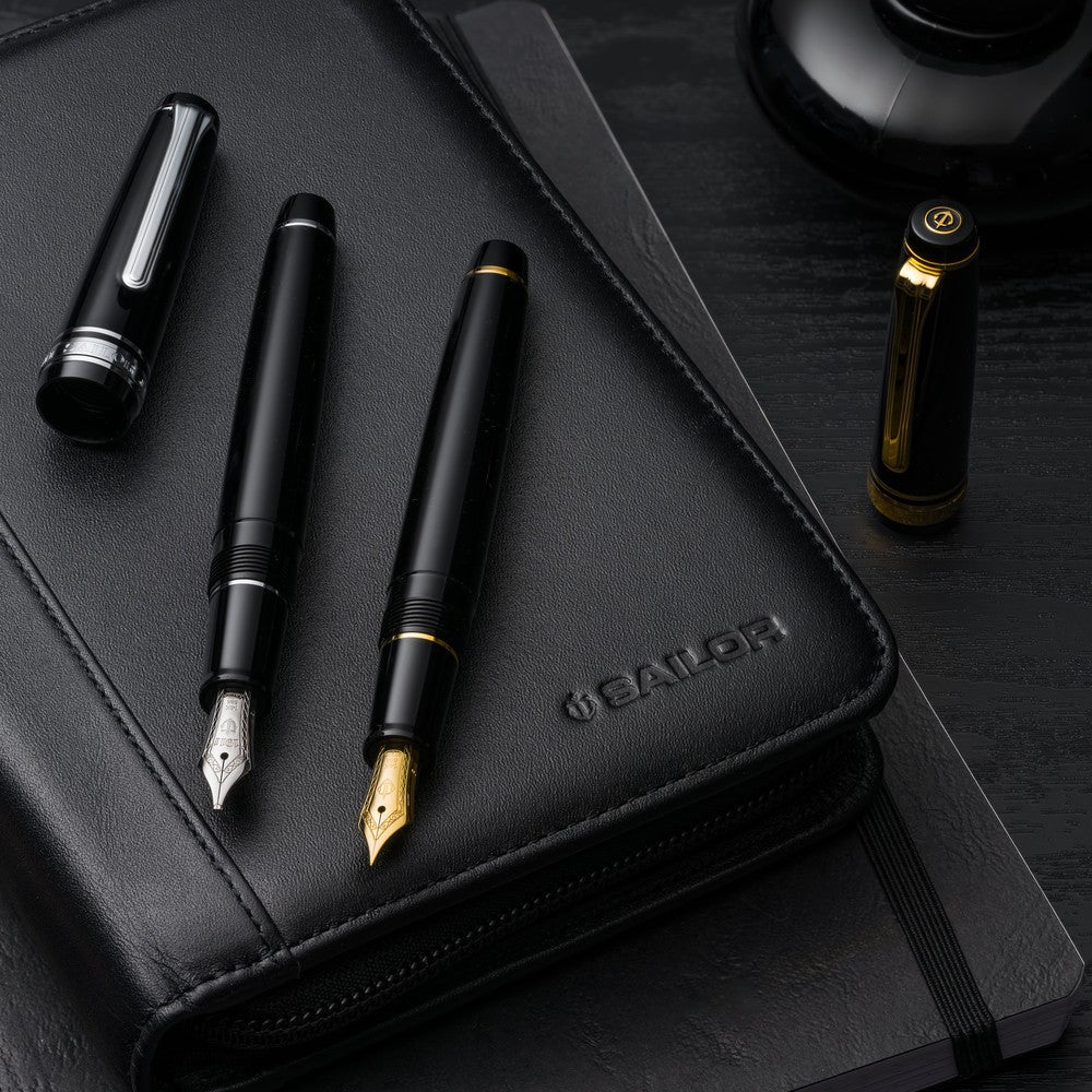 Sailor Fountain Pen Pro Gear Slim - Premium Japanese Writing Pen for Calligraphy & Everyday Use - Ideal for Professionals, Students & Gift Giving