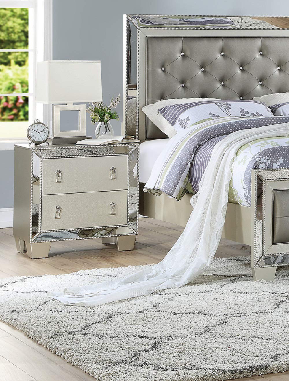 Simple Relax SR-PDEX-F4981 Modern Nightstand with Drawer, Silver Finish - Perfect for Bedroom, Living Room & Office Storage