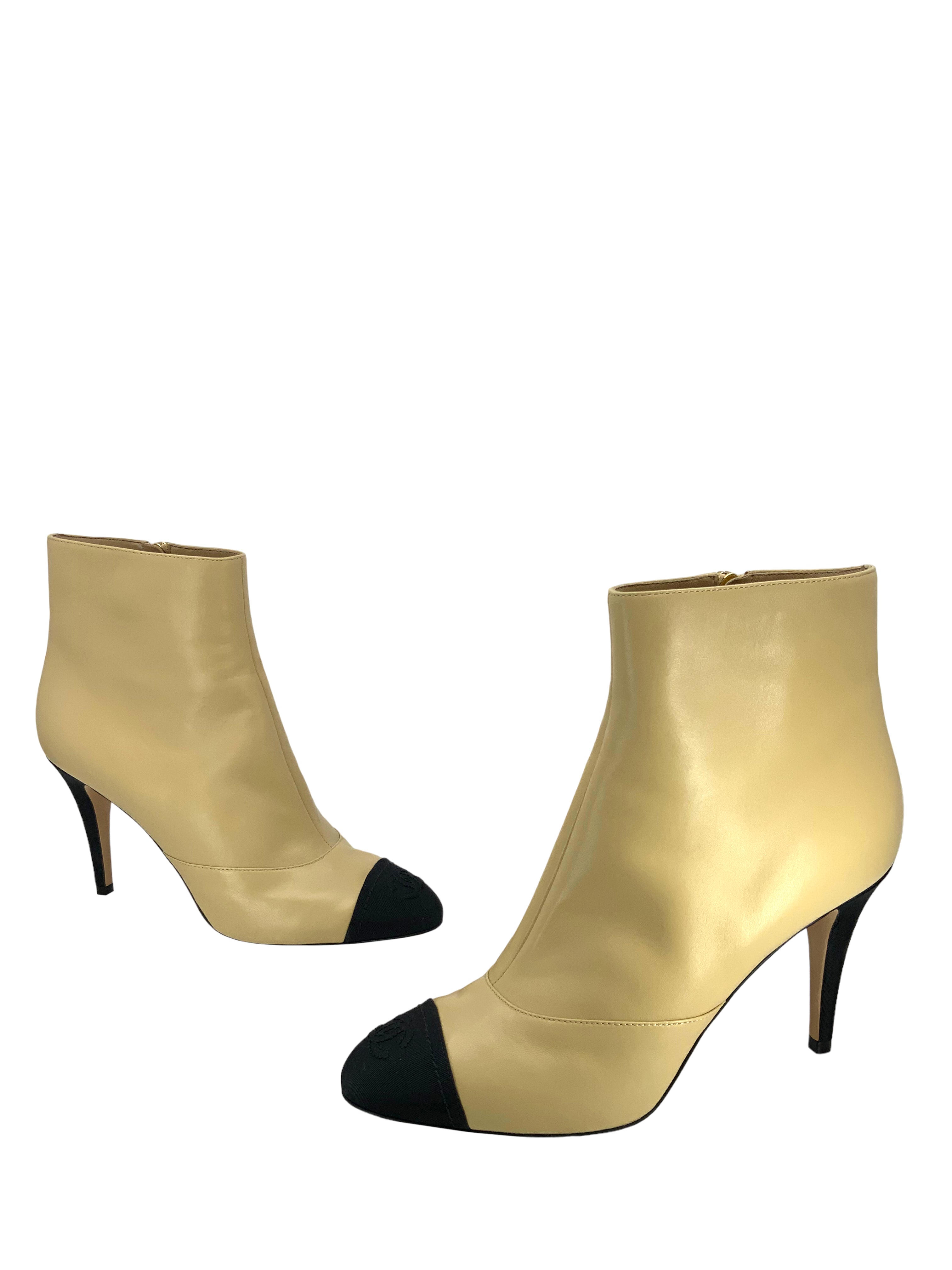 Chanel Black Leather CC Logo Cap Toe Ankle Boots Women's Size 8 | Luxury Fashion Booties for Evening Outfits & Special Occasions