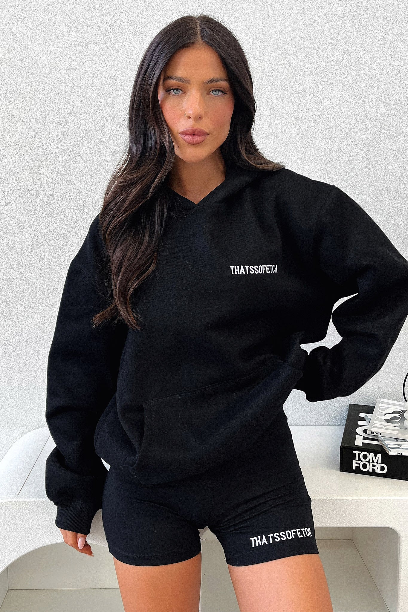 Jaska Hoodie for Men & Women - Soft & Comfortable Black Pullover Sweatshirt | Perfect for Casual Wear, Gym, and Outdoor Activities