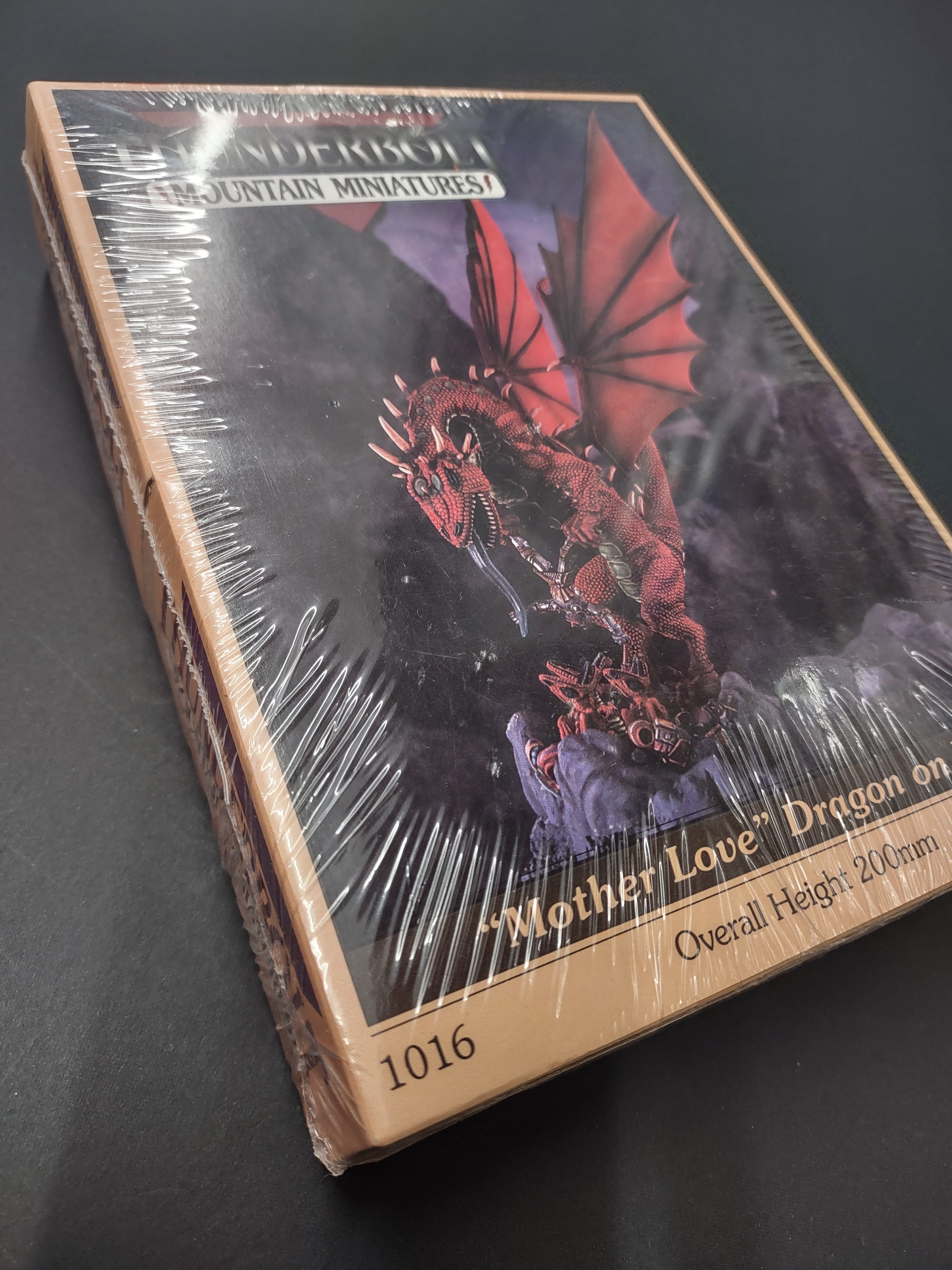 MOTHER LOVE DRAGON ON NEST #1016 THUNDERBOLT MOUNTAIN - Fantasy Dragon Figurine for Collectors & Home Decor | Perfect for Display Shelves, Gaming Rooms & Gift Giving