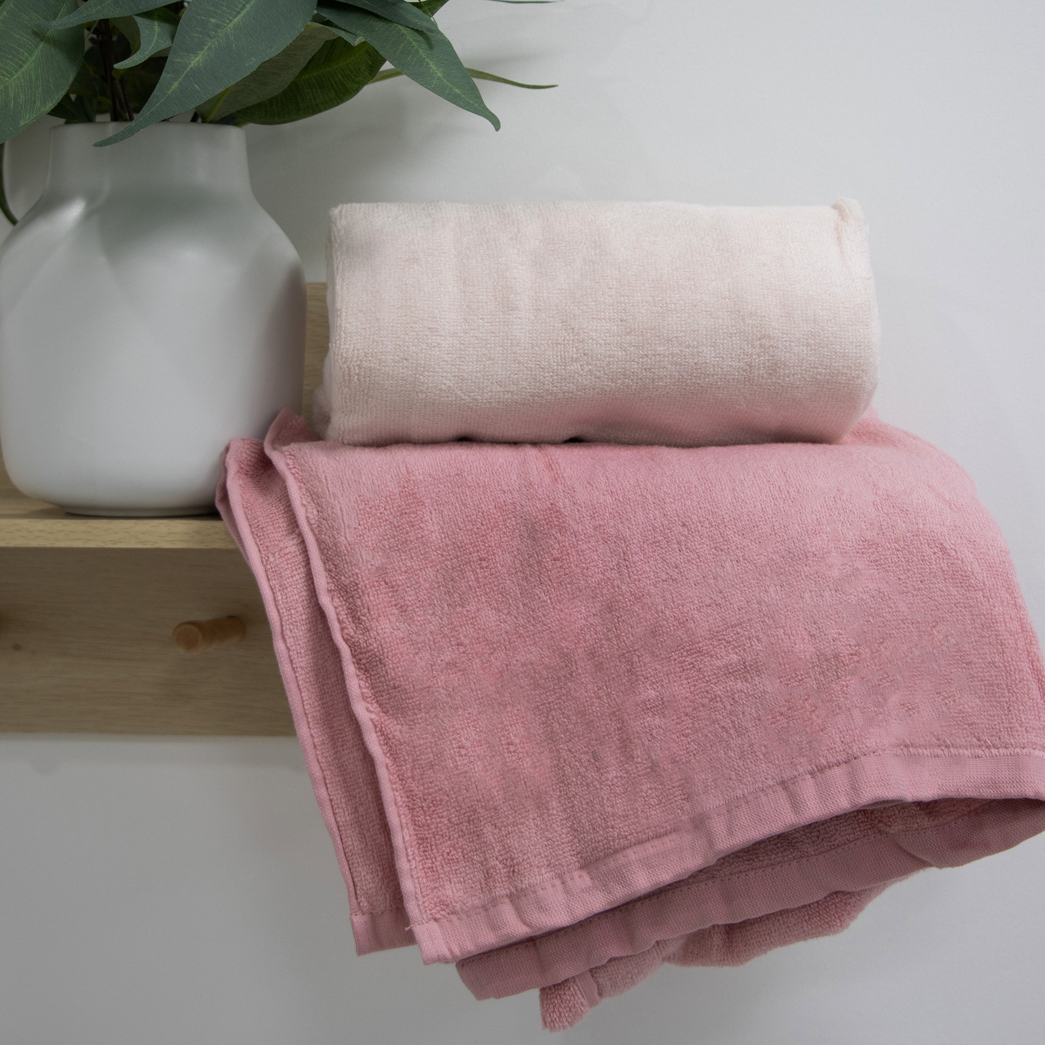 Premium Nordic 2-Pack Bath Towels - Dusty Berry & Rose Colors | Soft Absorbent Quick-Dry Towels for Spa, Bathroom & Beach Use