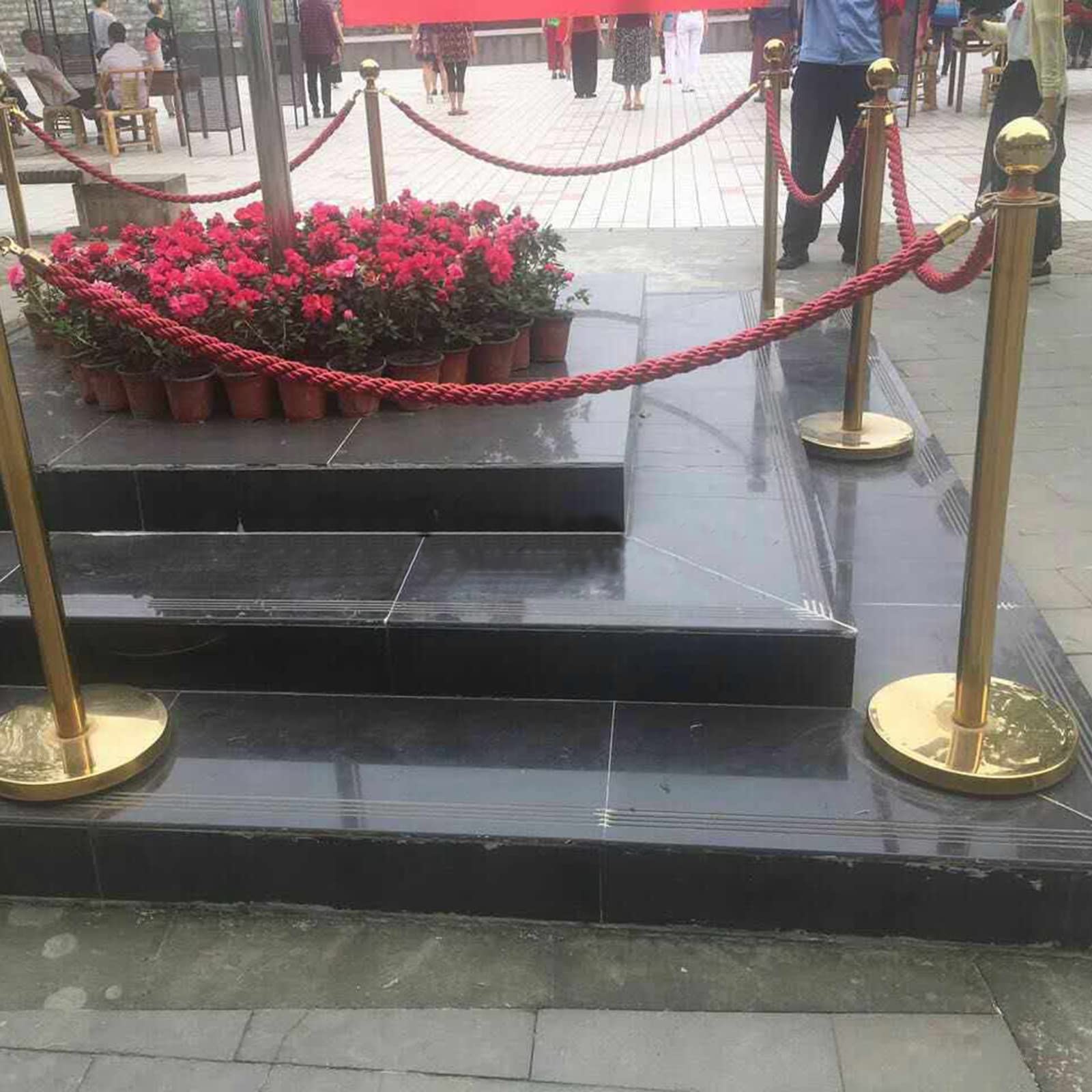 Premium 1.3 Inch Braided Hemp Rope - Heavy Duty Woven Queue Barrier Cord for Crowd Control, Event Dividers & Grand Openings - Dark Gray 9ft/2.74m - Perfect for Weddings, Concerts, Retail Stores & Outdoor Parties