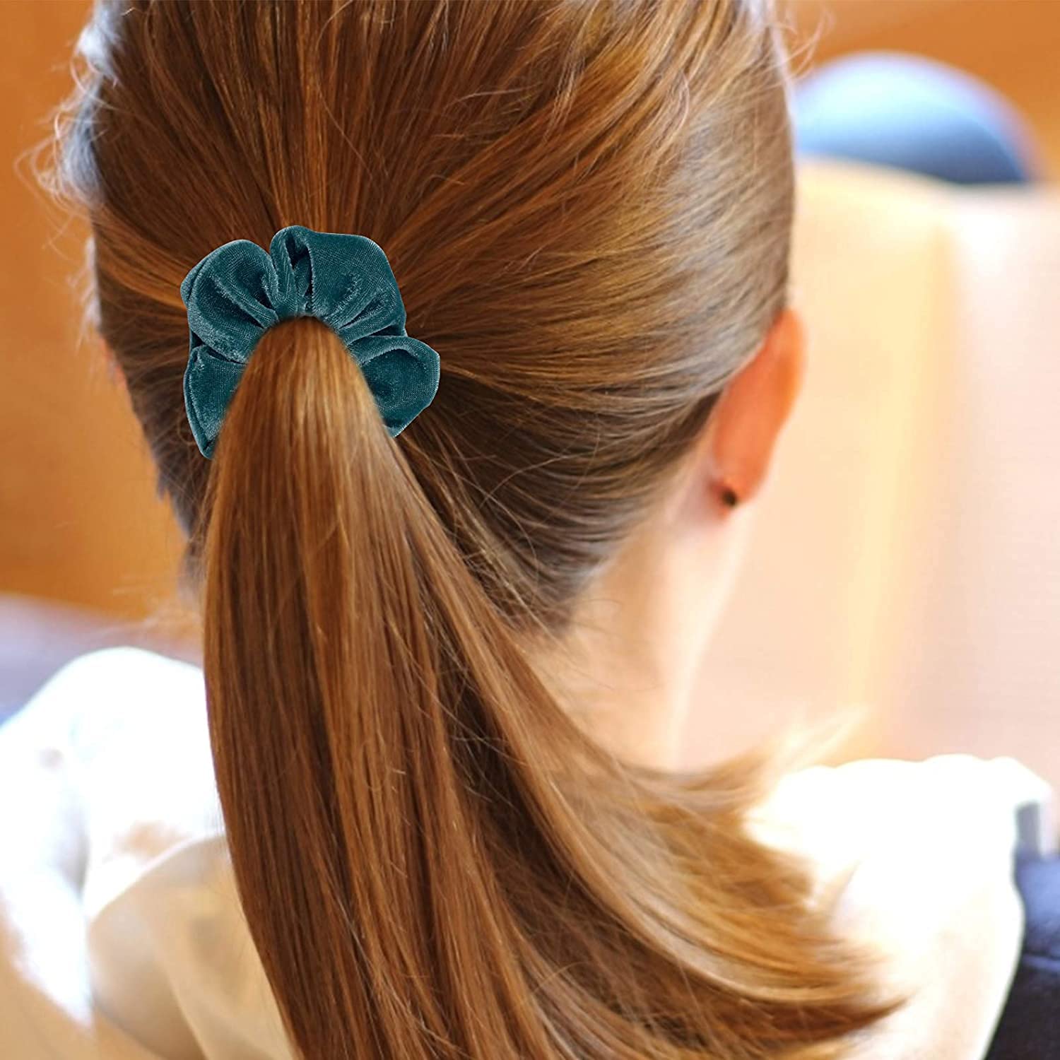 Fameza 8-Pack Velvet Hair Scrunchies for Women - Soft Hair Ties for Daily & Work Use