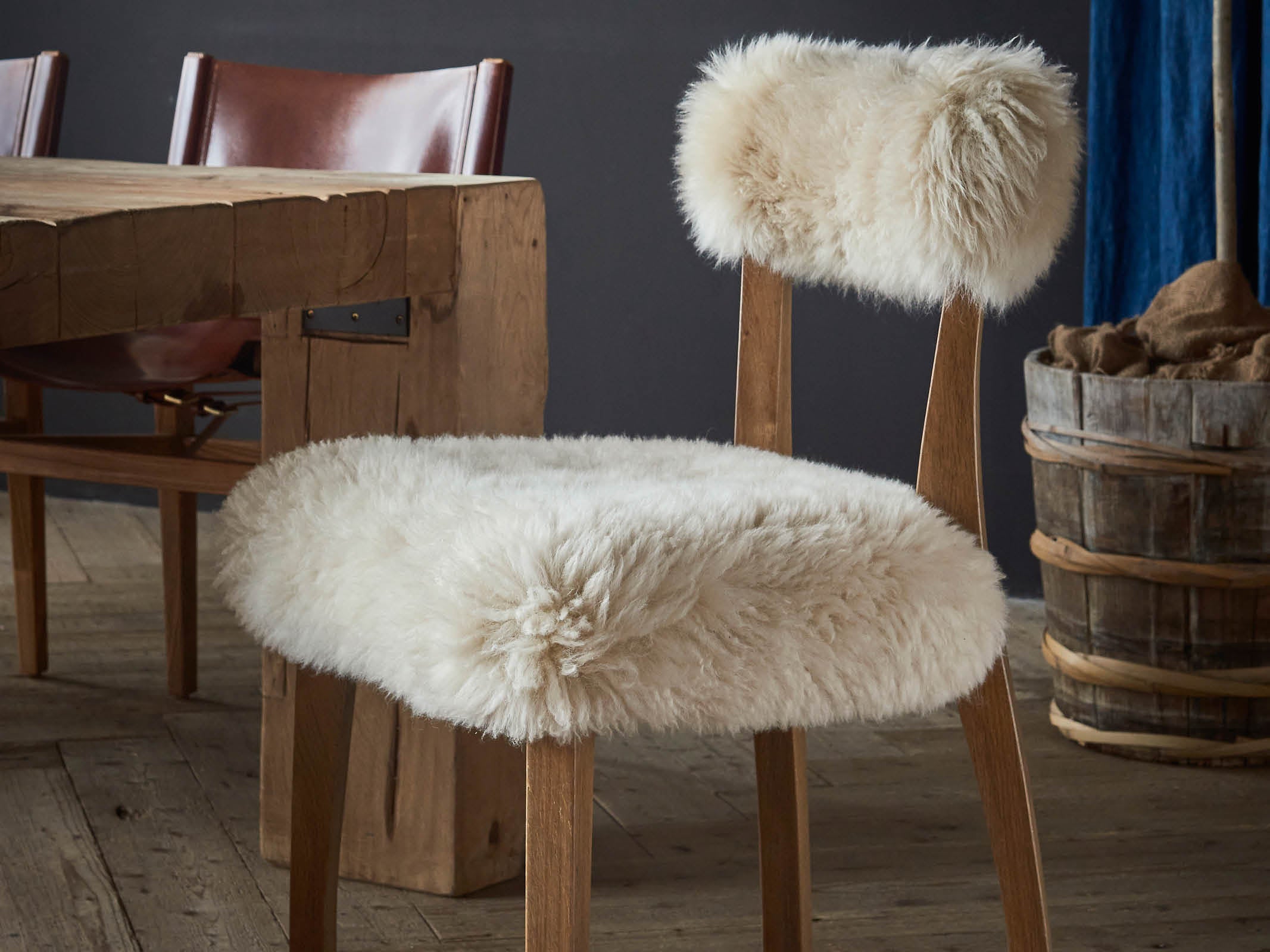 Modern Wooden Cabin Dining Chair - Rustic Farmhouse Style for Kitchen, Dining Room & Outdoor Use