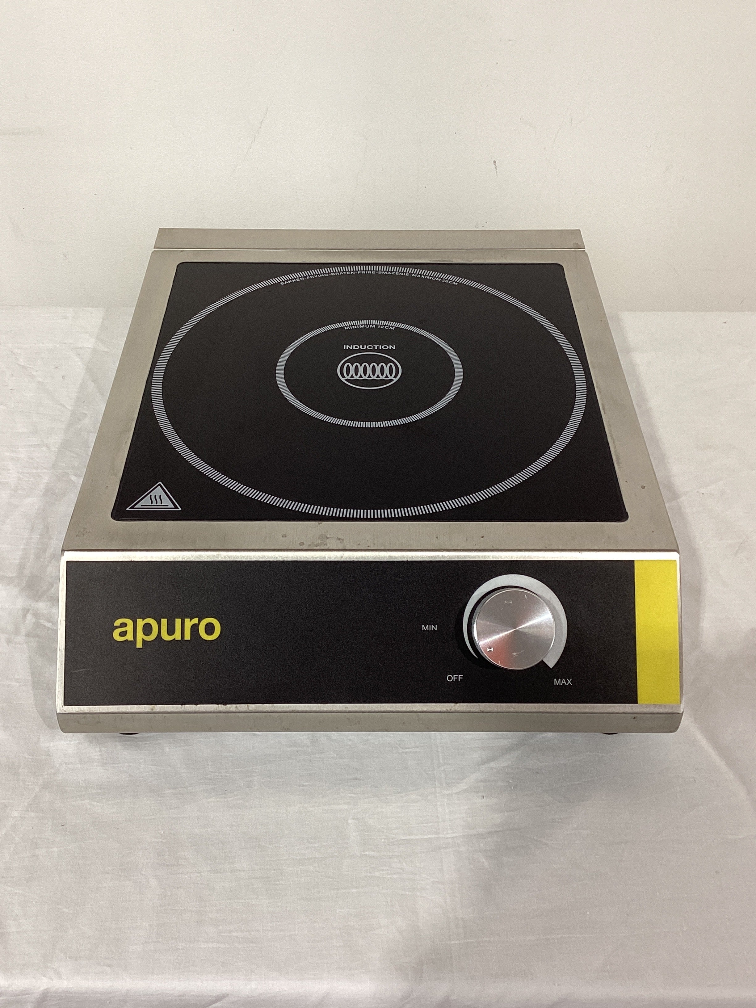 Apuro CE208A Induction Cooktop - 1800W Portable Electric Stove with 8 Power Levels, Timer & Safety Lock - Perfect for Dorms, Apartments & Small Kitchens