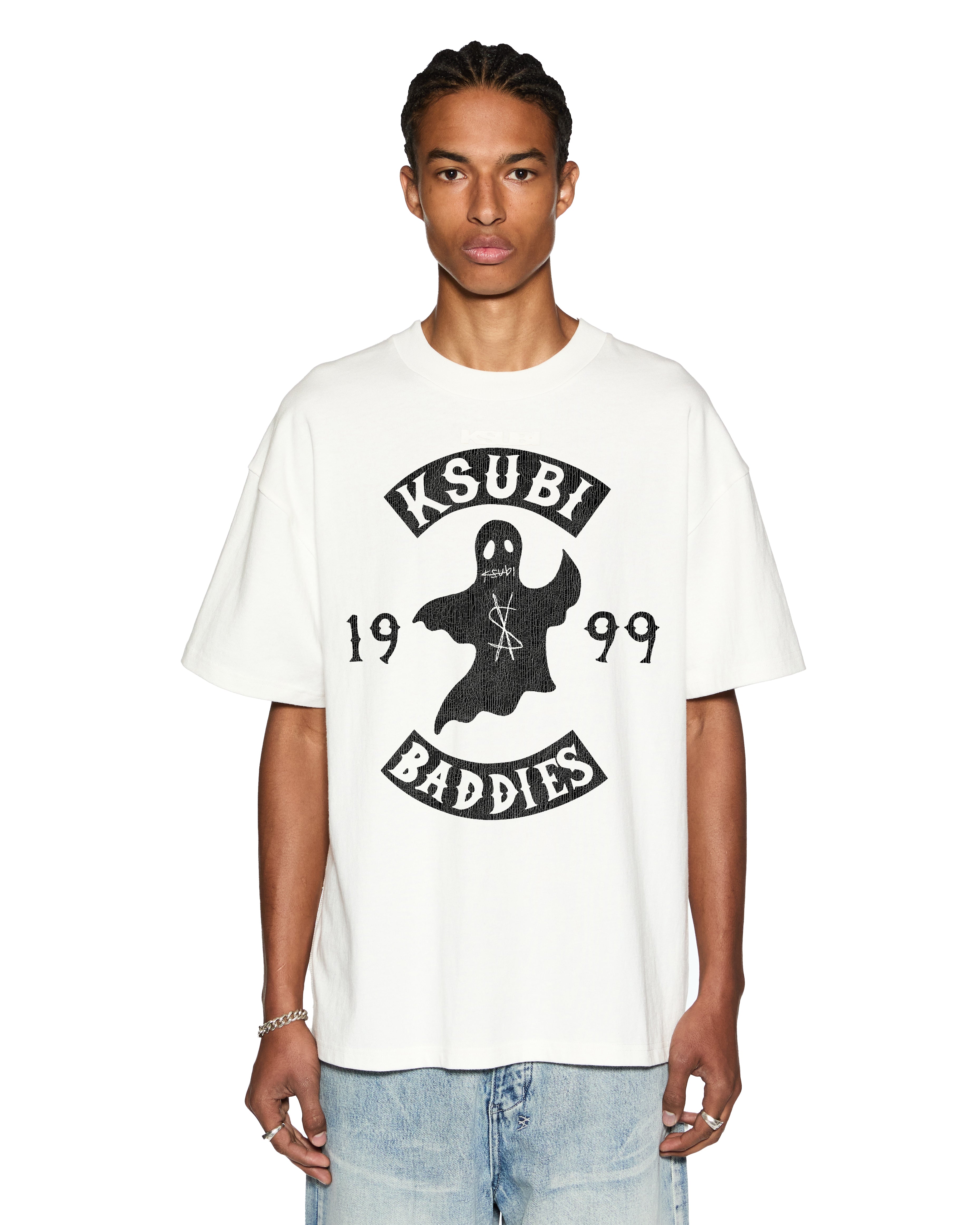 BADDIES EKCESS Vintage White T-Shirt for Women - Soft Cotton Casual Tee - Perfect for Streetwear, Layering & Everyday Outfits