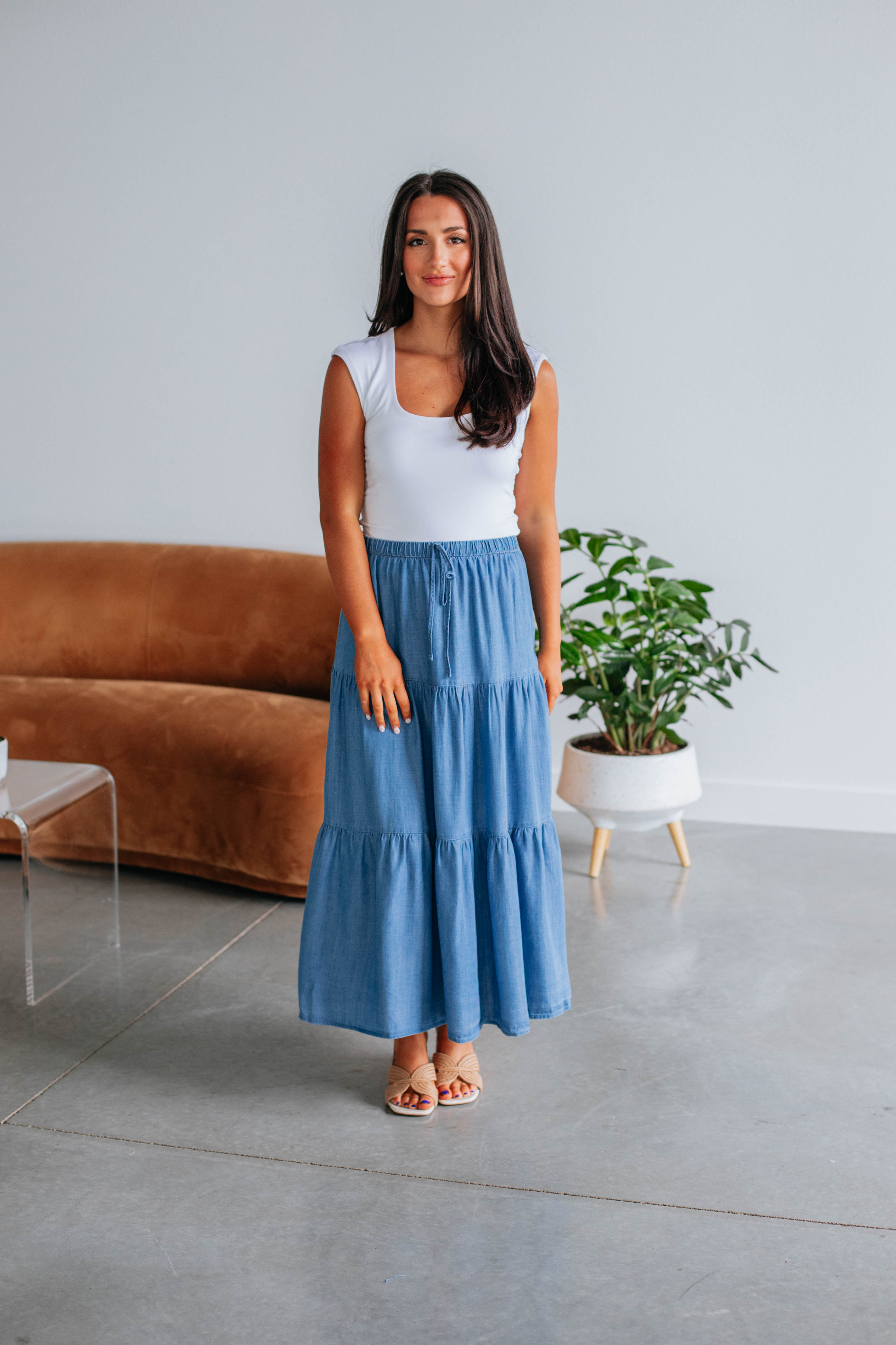 Stylish Beth Midi Skirt for Women - Flowy A-Line Skirt with Pockets - Perfect for Casual Outfits, Office Wear & Date Nights