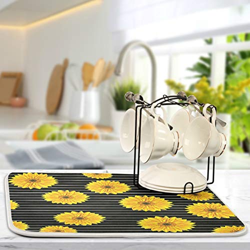 striped drying mat