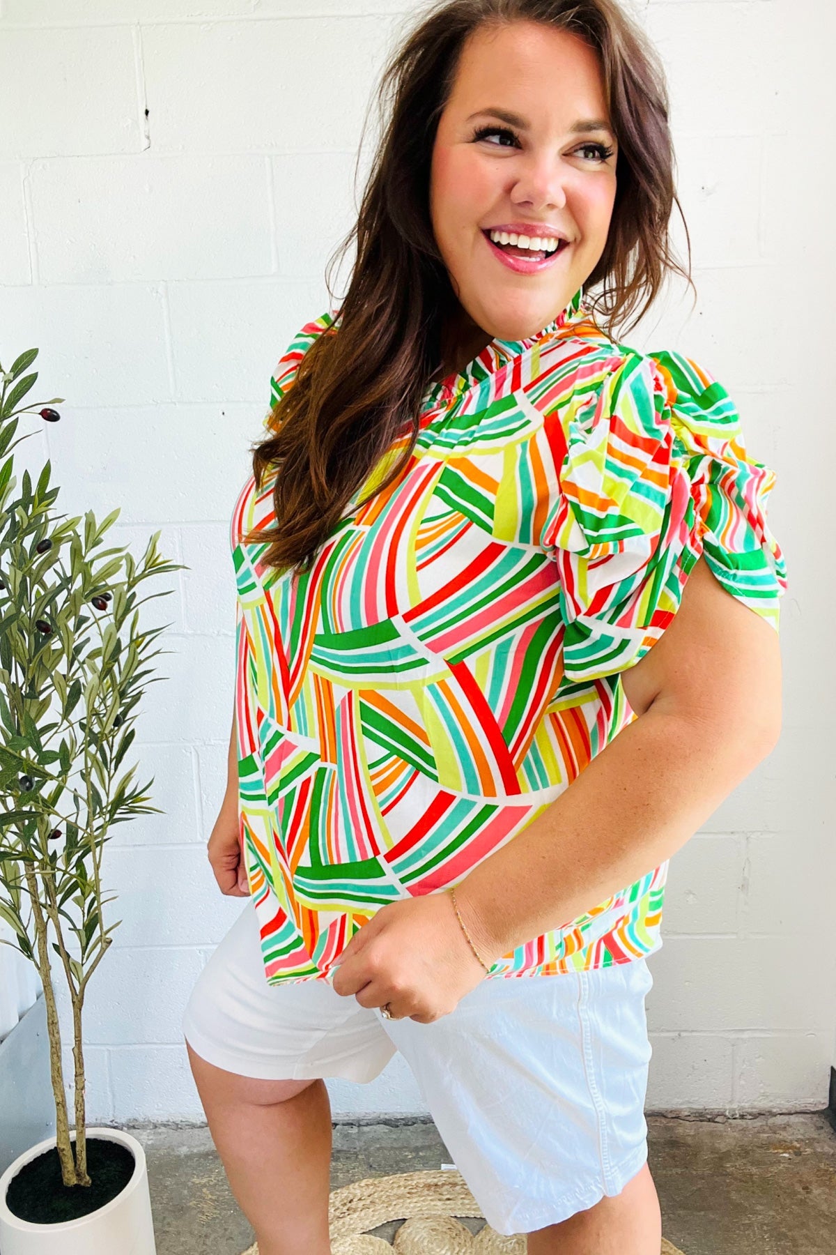 Stylish Green & Orange Geo Print Frill Notch Neck Puff Sleeve Blouse - Trendy Women's Fashion Top for Casual Outings & Date Nights